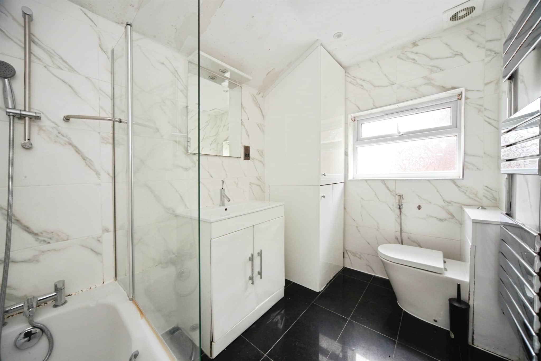 Property at Limbury Road, Luton