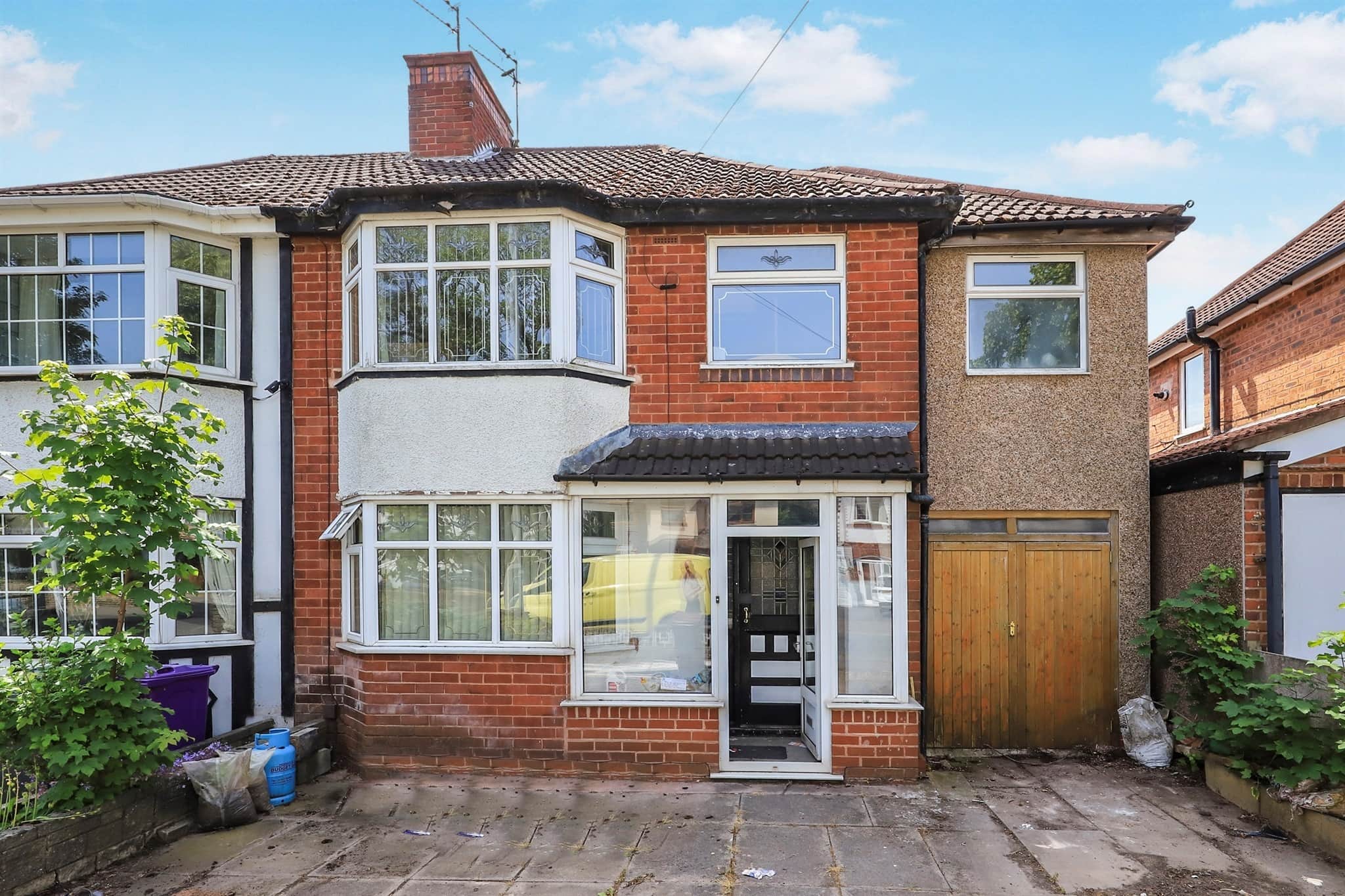 Property at Deyncourt Road, Fallings Park, Wolverhampton