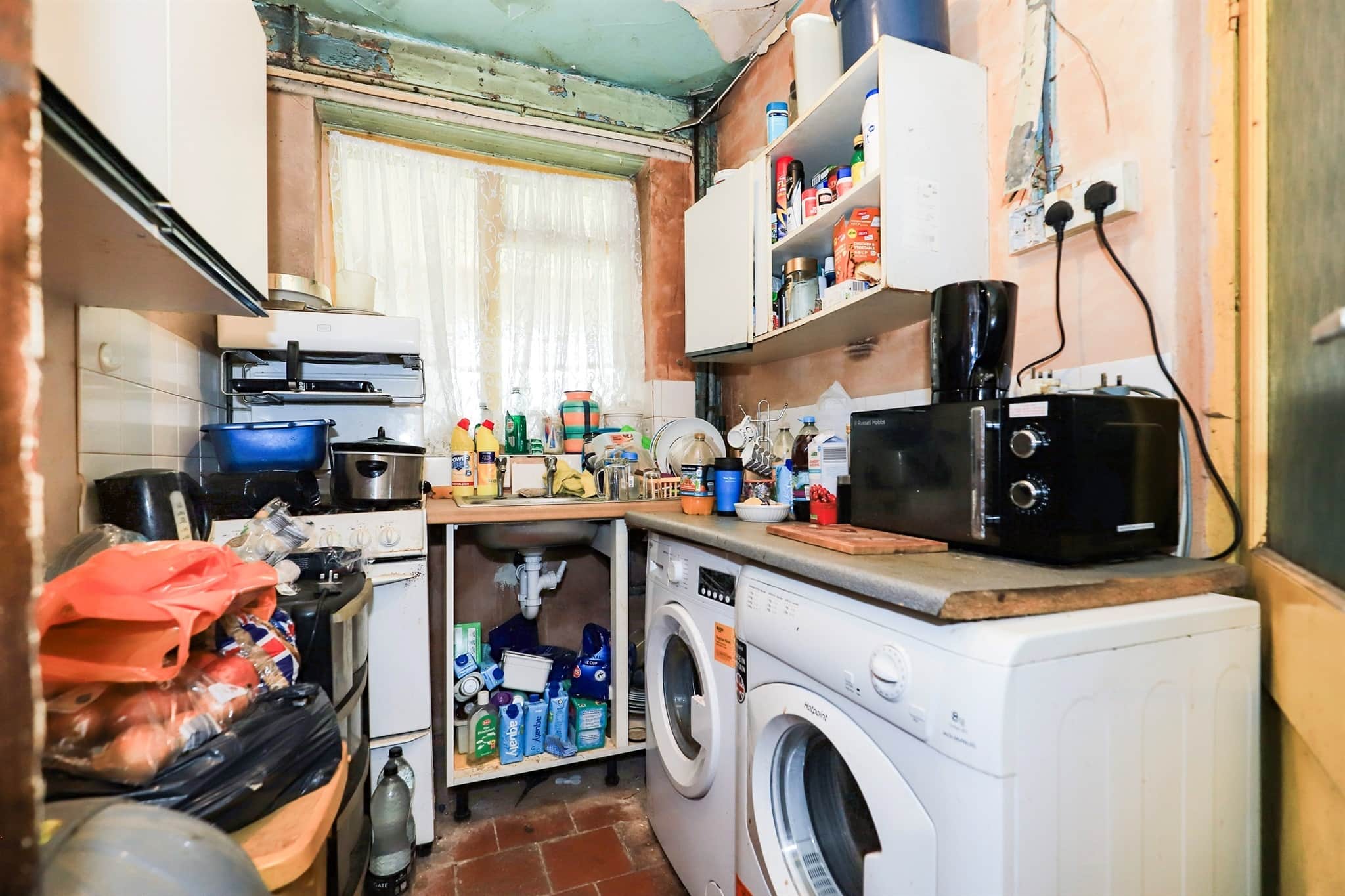 Property at Deyncourt Road, Fallings Park, Wolverhampton