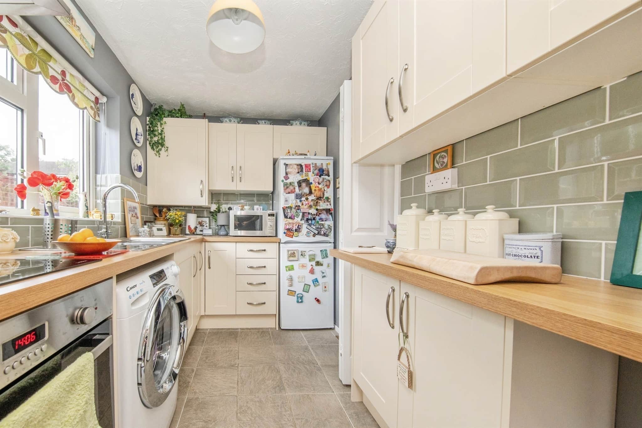 Property at Yew Tree Rise, Pinewood, Ipswich