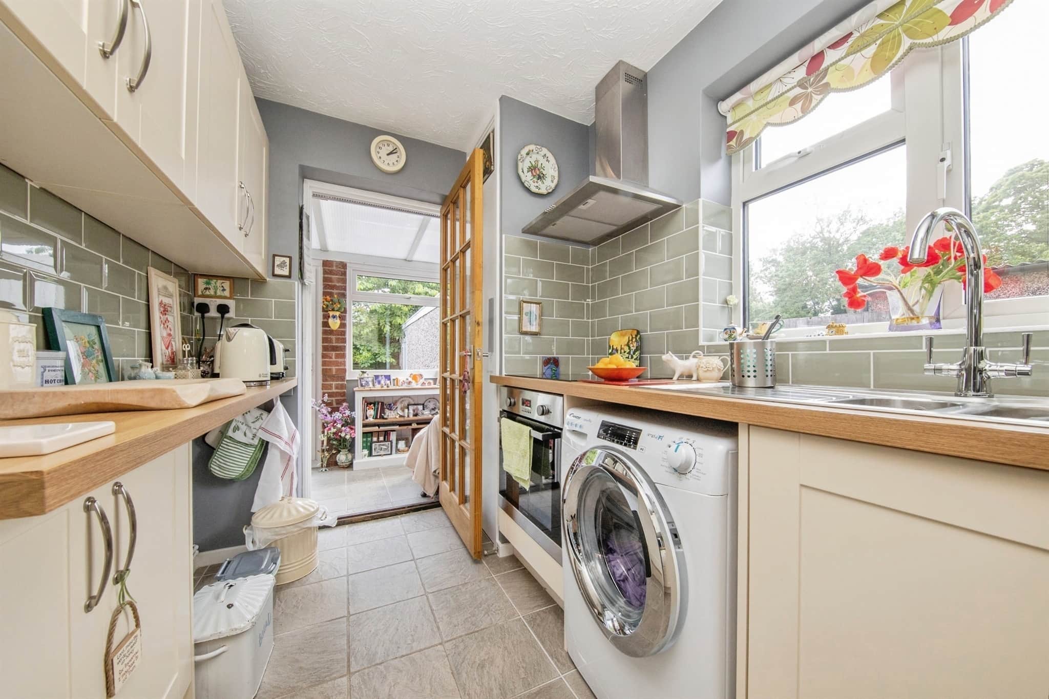 Property at Yew Tree Rise, Pinewood, Ipswich