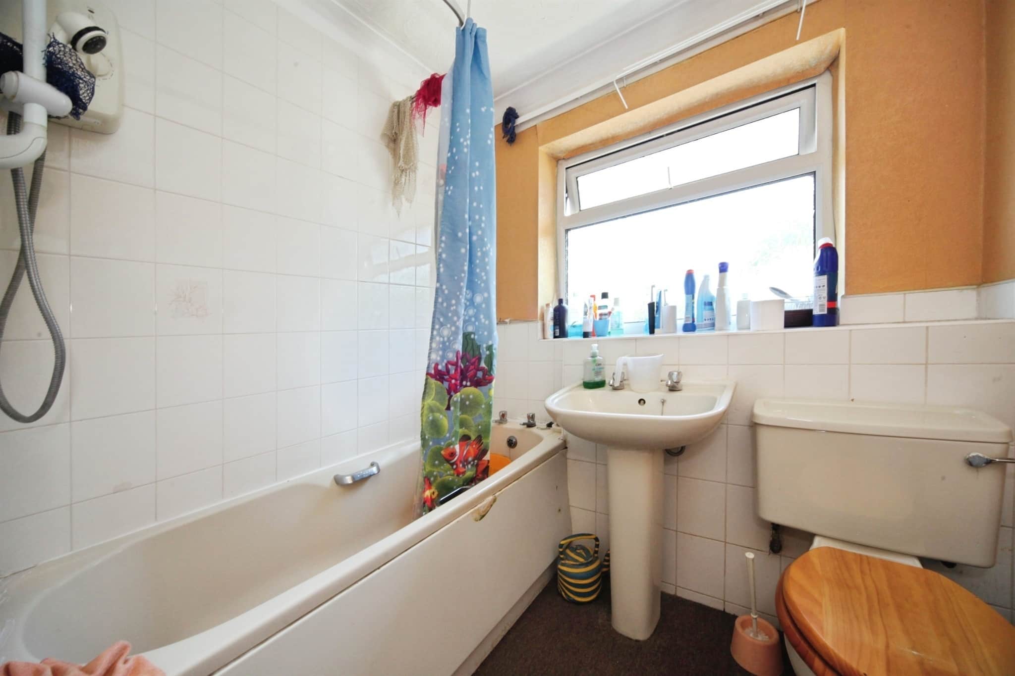 Property at Andover Close, Luton