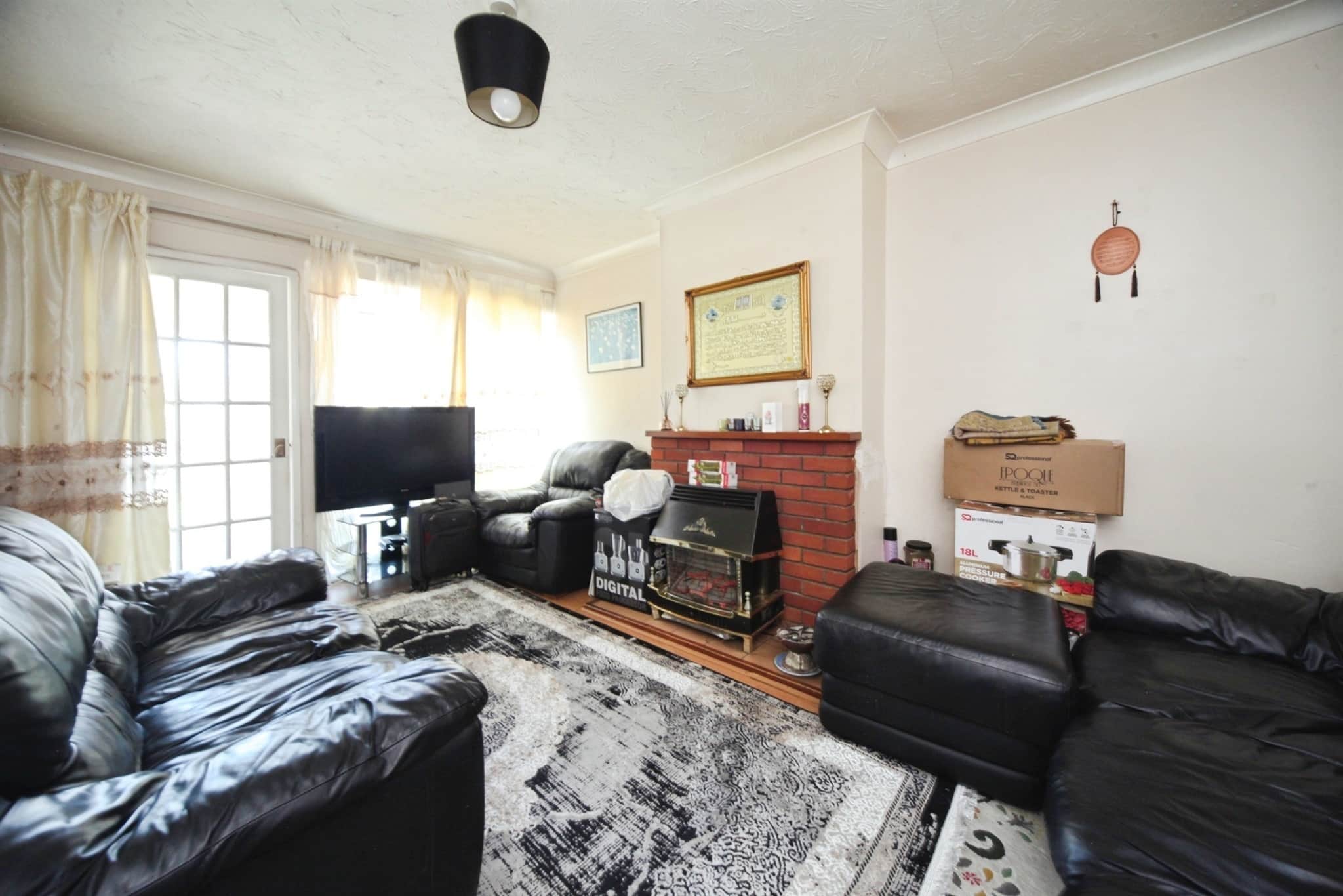 Property at Andover Close, Luton
