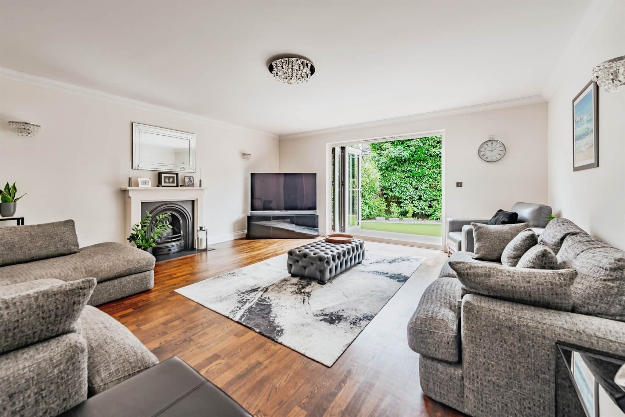 Property at Borers Arms Road, Copthorne, Crawley