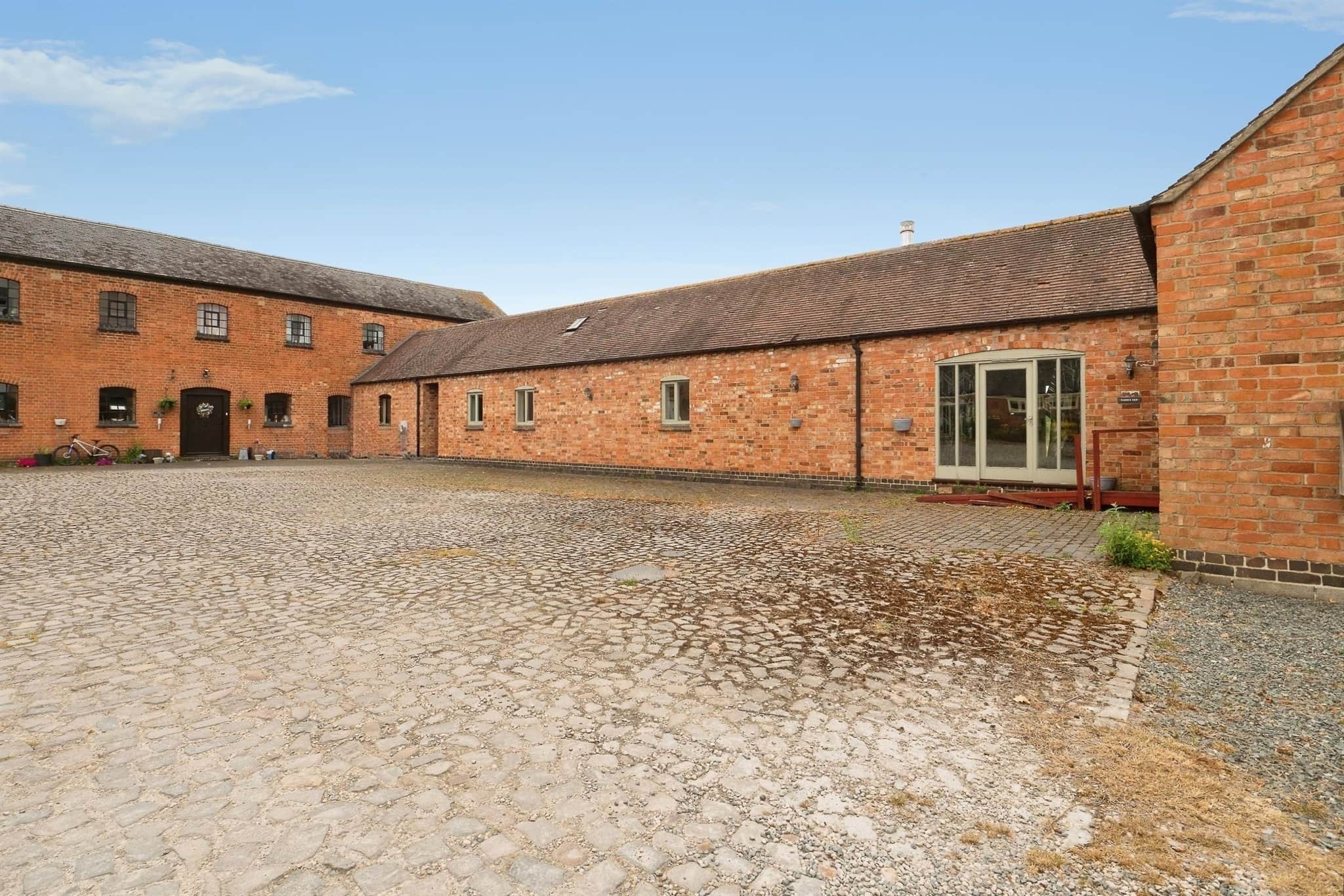 Property at Hinckley Road, Barwell, Leicester