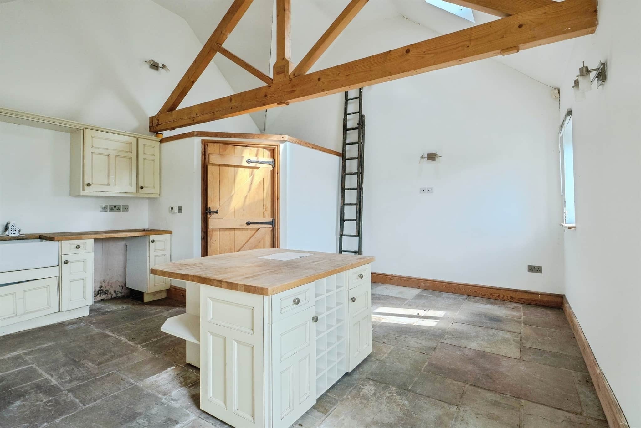 Property at Hinckley Road, Barwell, Leicester