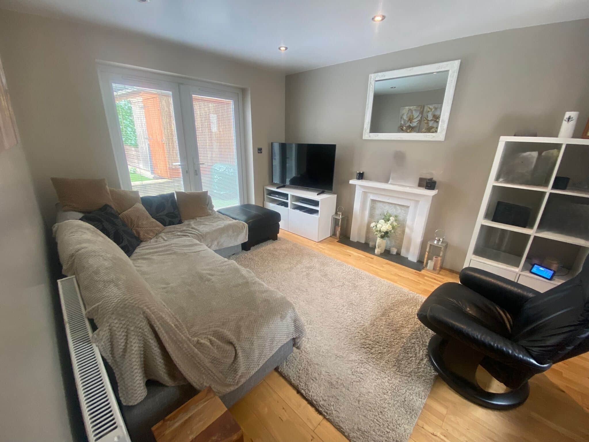 Property at Pine Walk, Silsoe, Bedford