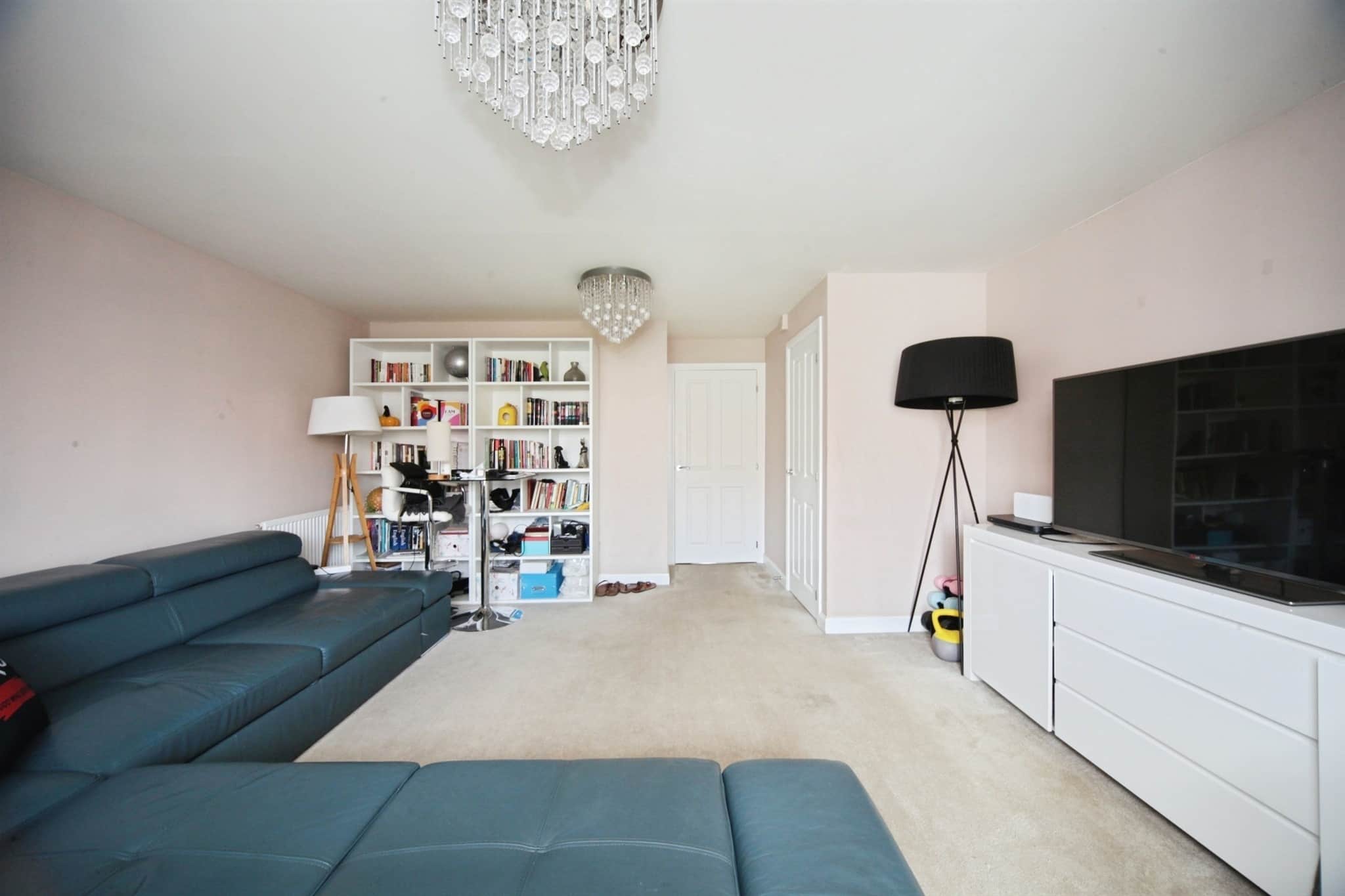 Property at Sallow Field, Houghton Regis, Dunstable
