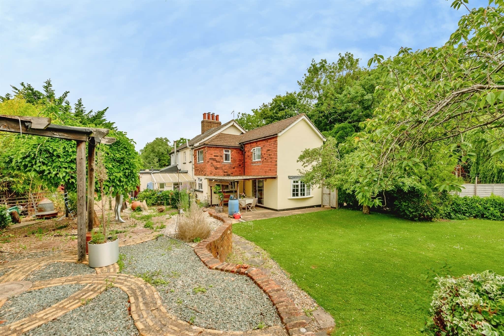 Property at Honeycrock Lane, Redhill