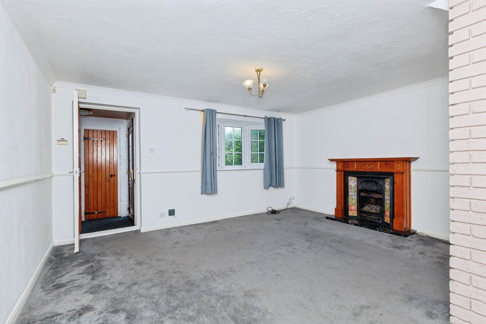 Property at Burton Close, Oadby, Leicester