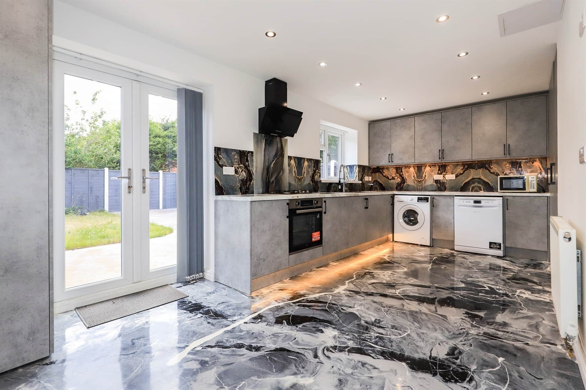 Property at Sheaves Close, Sedgemoor Park, Bilston