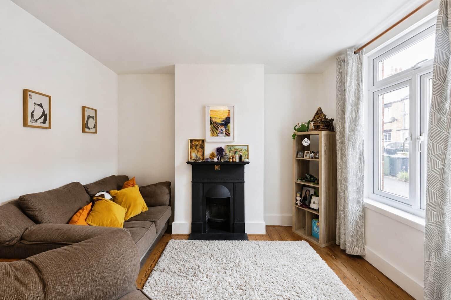 Property at Queen Street, Stony Stratford, Milton Keynes