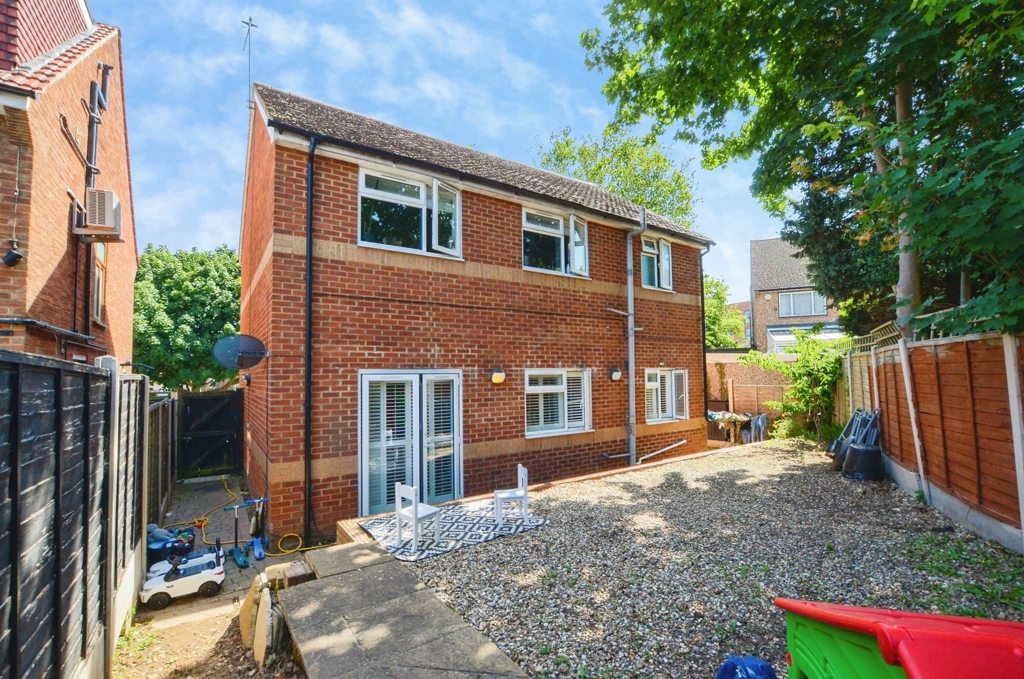Property at Cobb Green, WATFORD