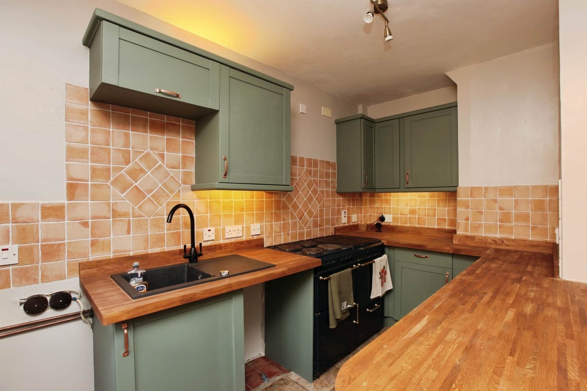 Property at Thorn Cottages, Combeinteignhead, Newton Abbot