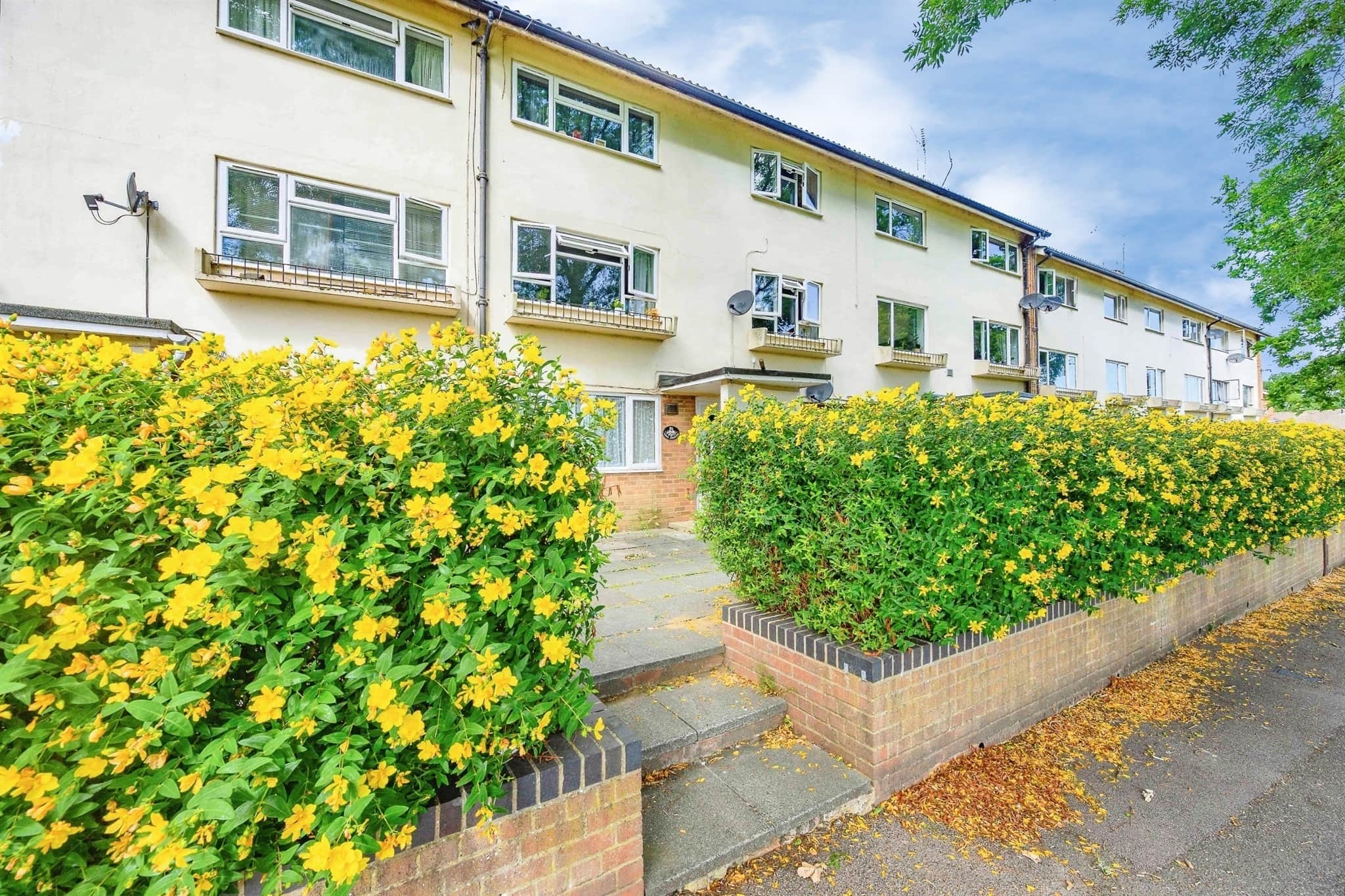 Property at Long Arrotts, Hemel Hempstead