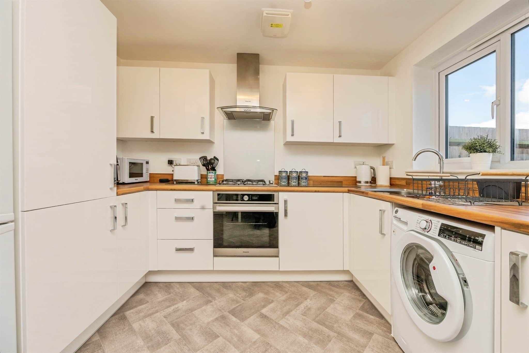 Property at Moorcroft Fields, Drakes Broughton, Pershore