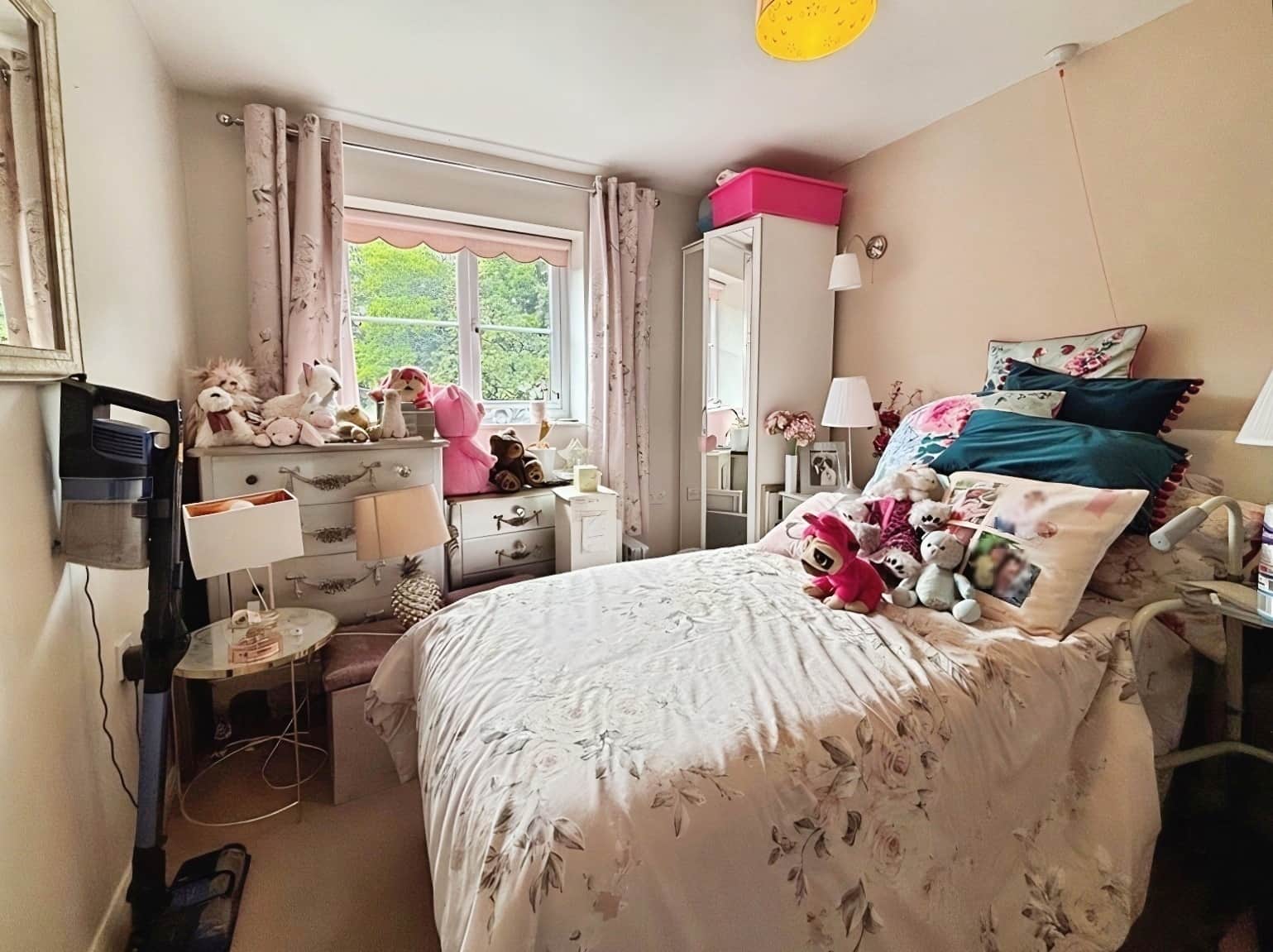 Property at Oakfields, Lychpit, Basingstoke