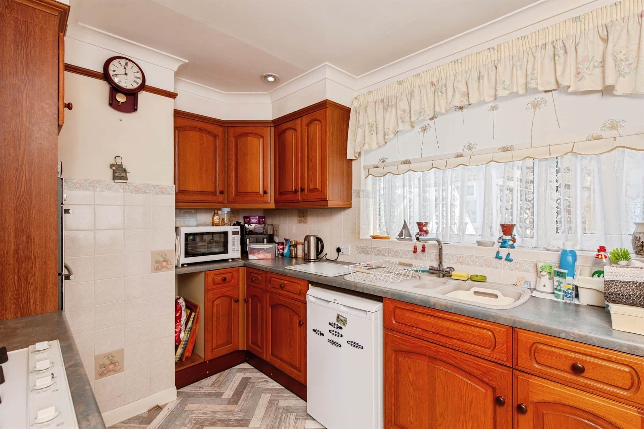Property at Farleigh Avenue, Trowbridge
