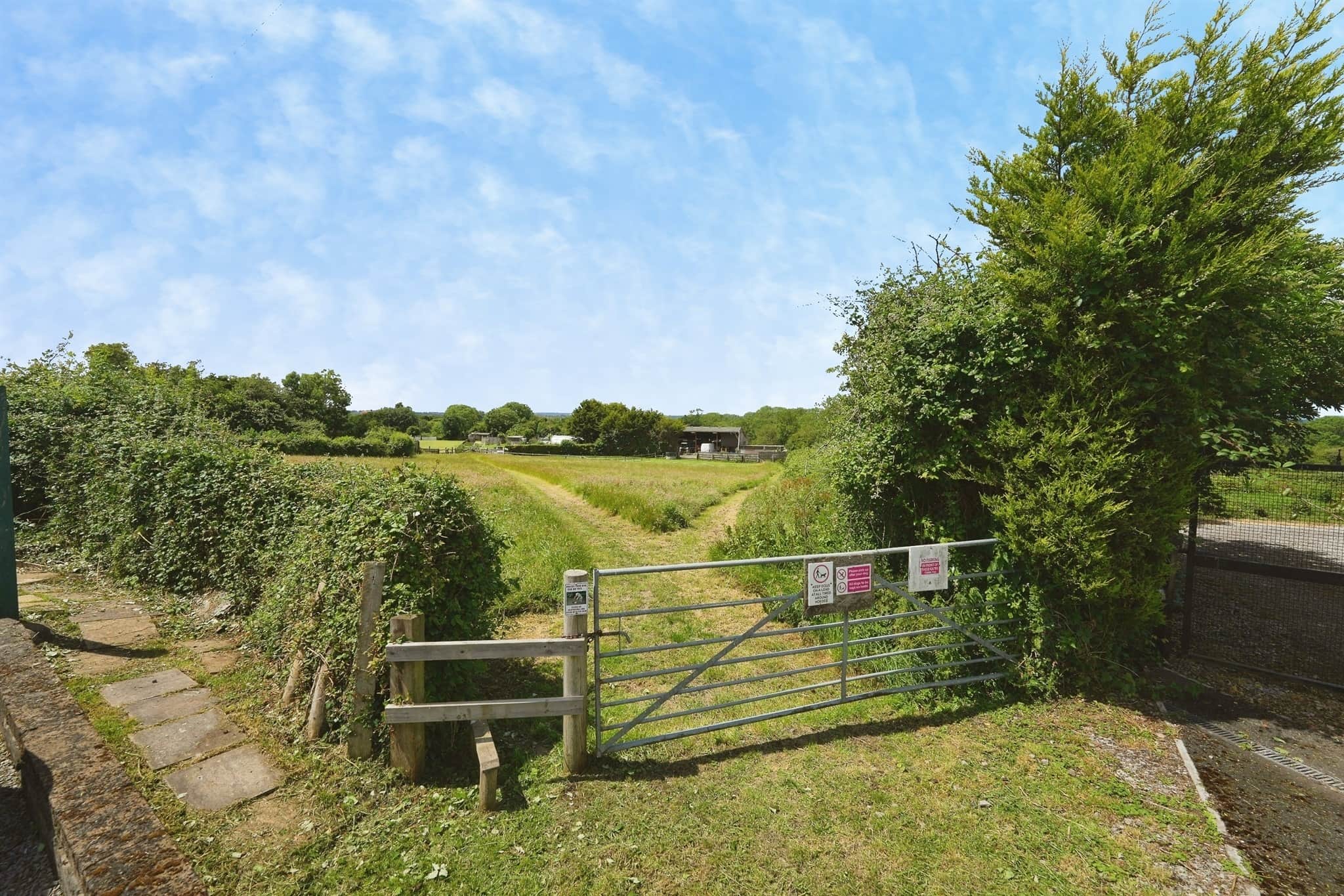 Property at Parkfield Rank, Pucklechurch, Bristol