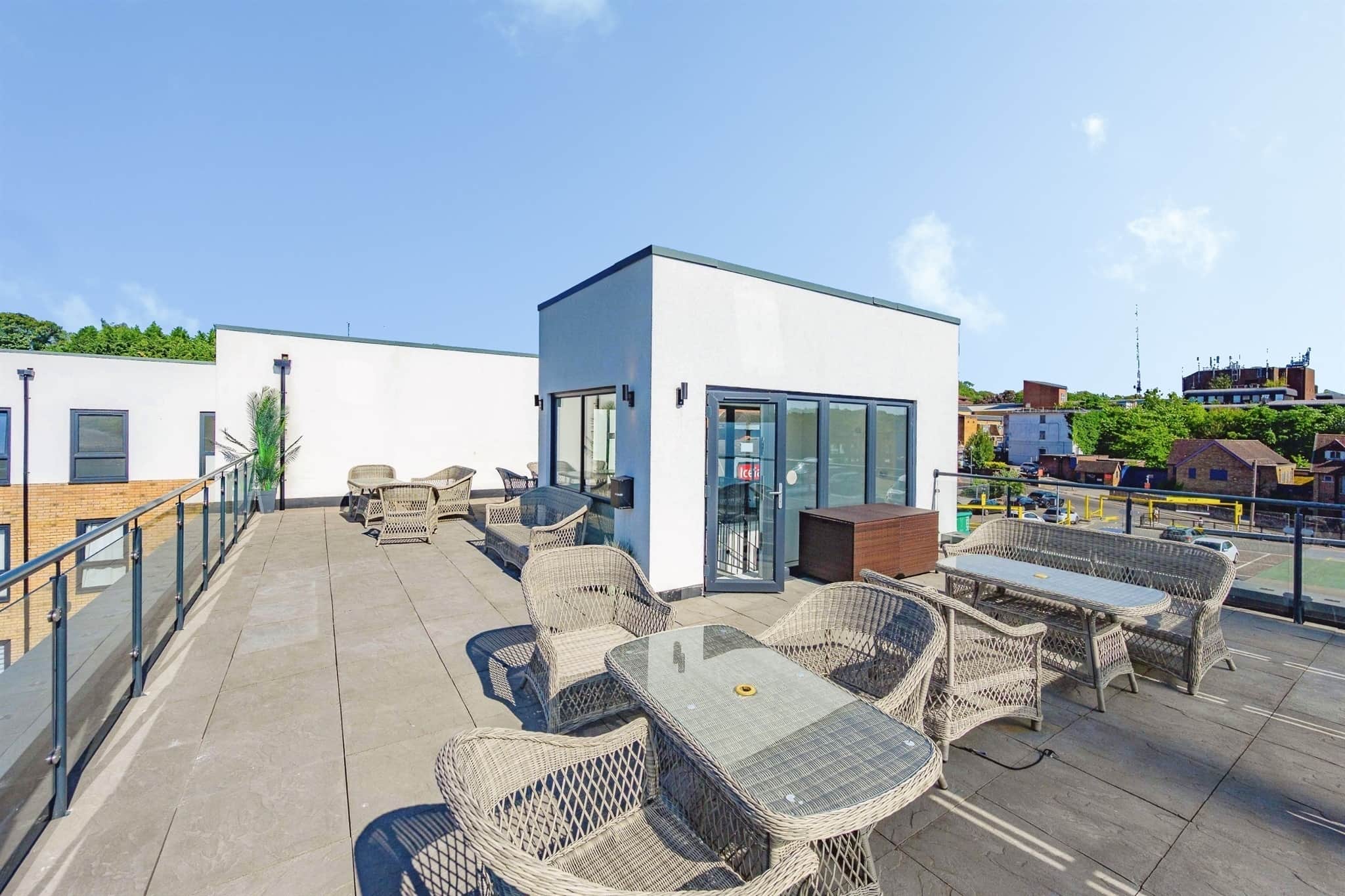 Property at Marlowes, Hemel Hempstead