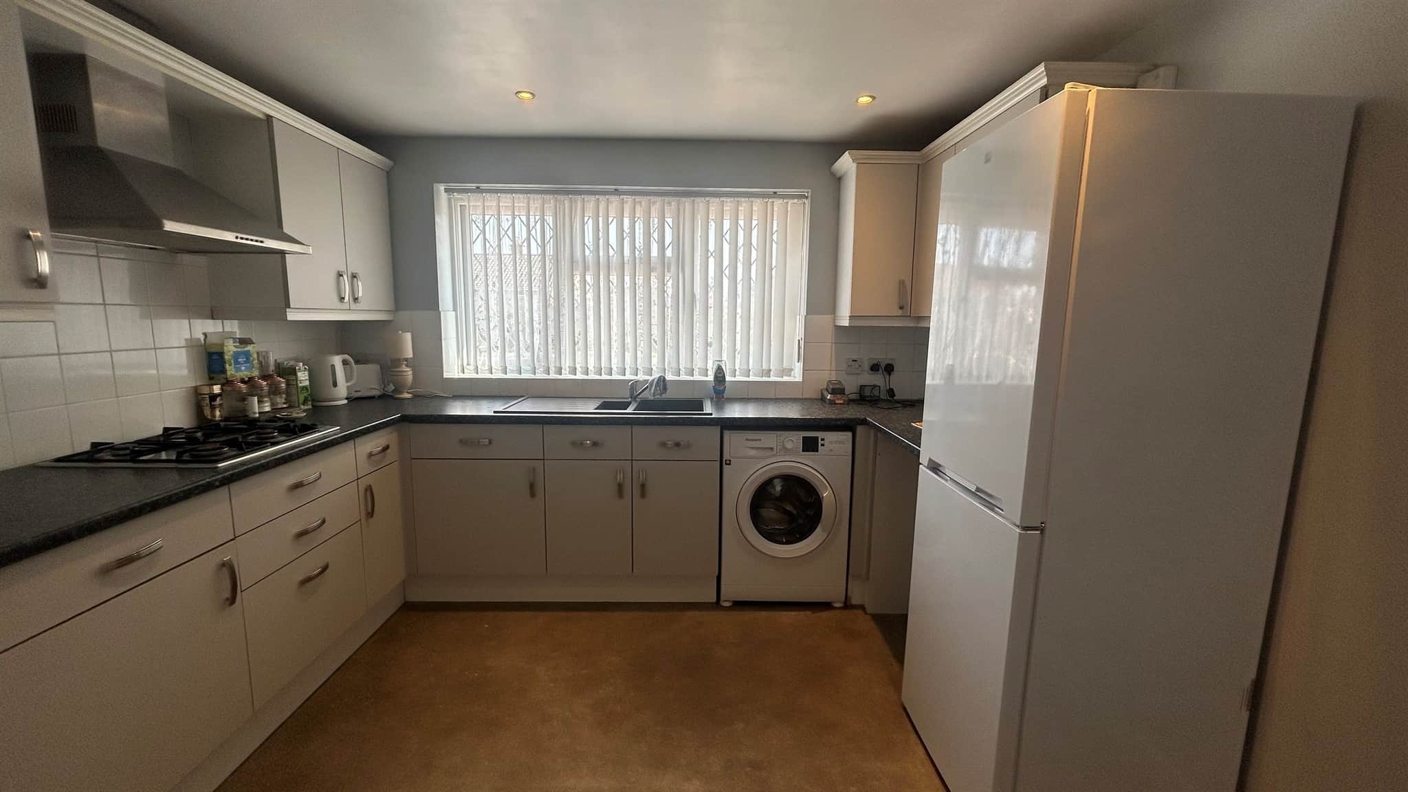 Property at Heathfield Road, West Moors, Ferndown