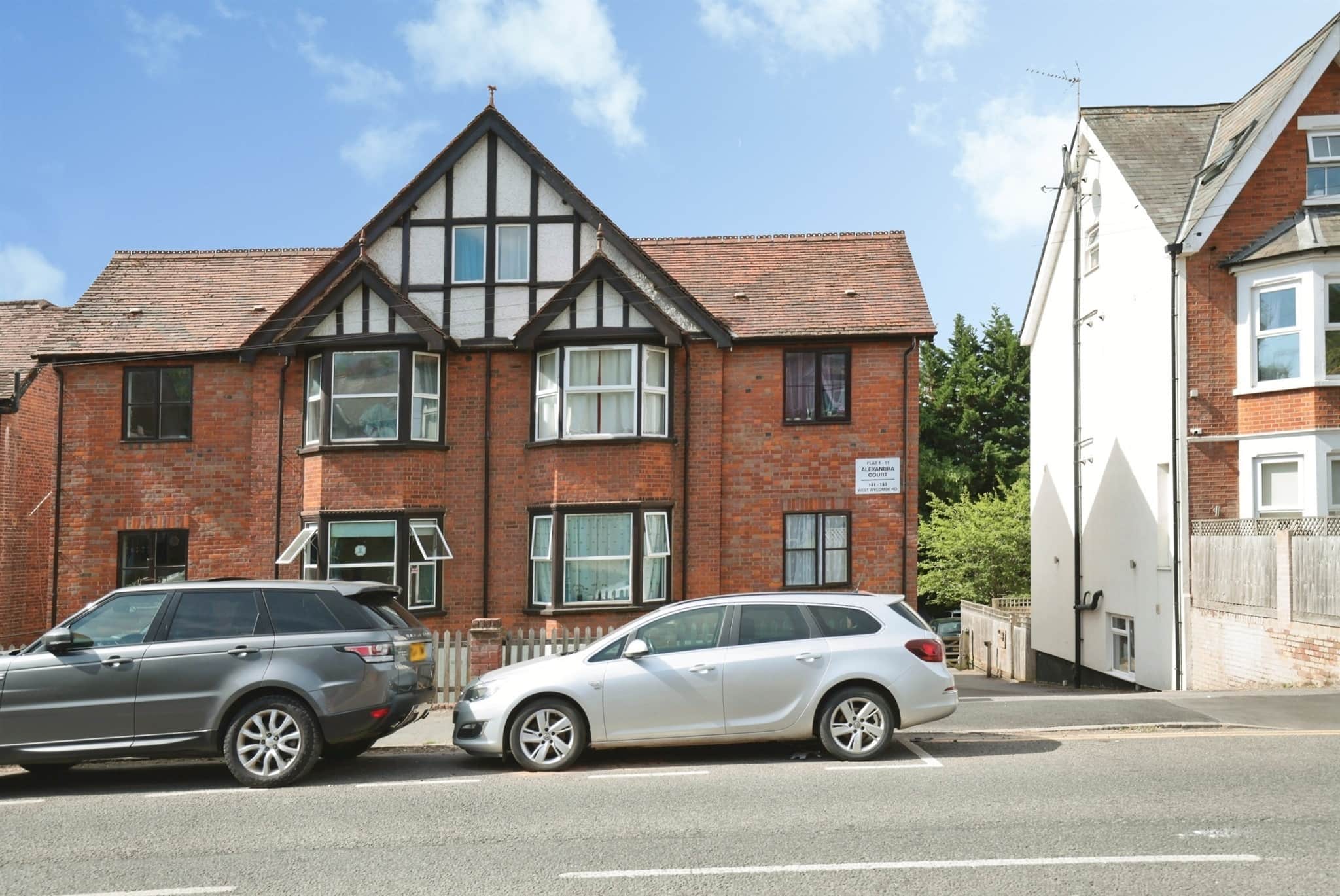 Property at West Wycombe Road, High Wycombe