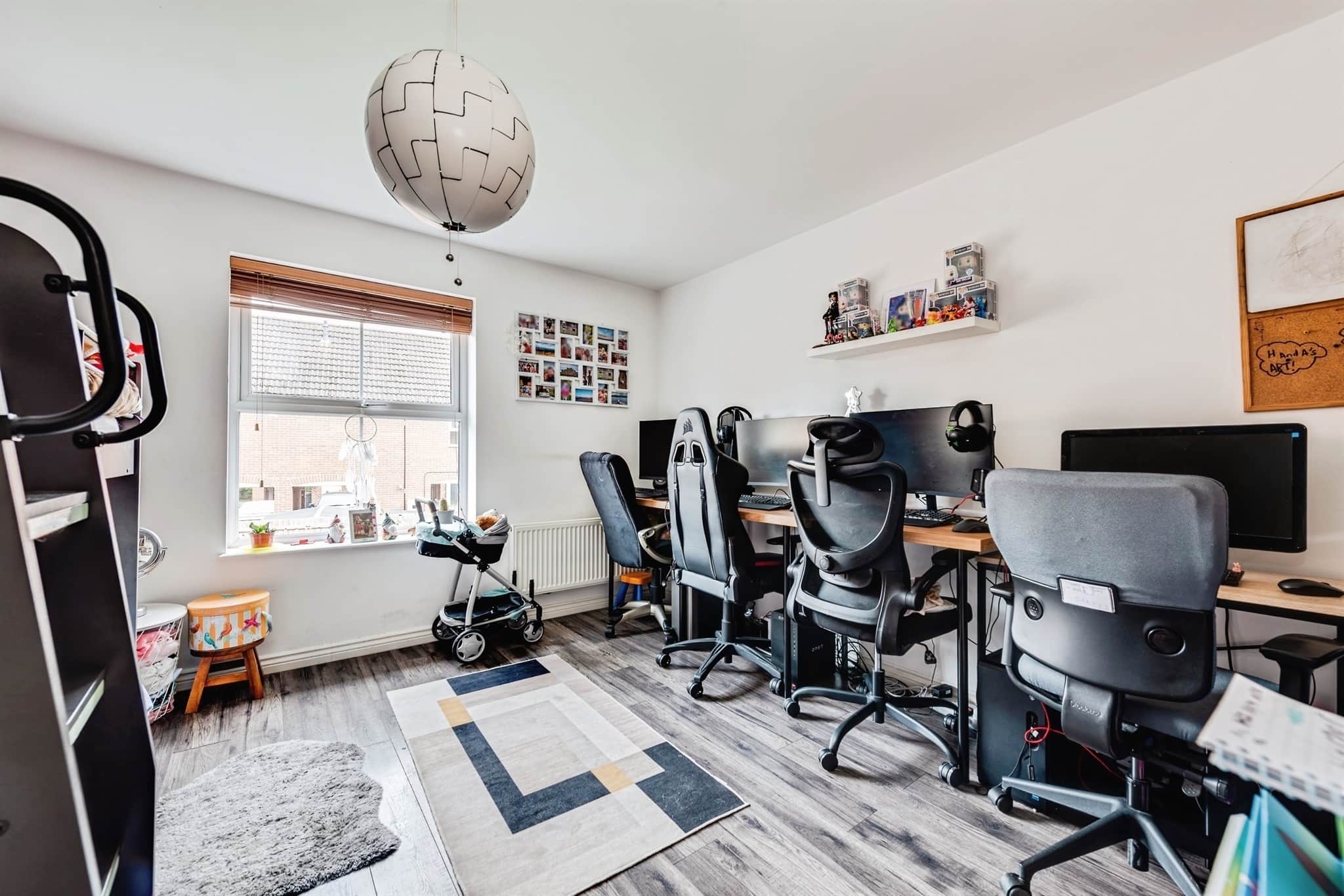 Property at Lavinia Walk, Swindon