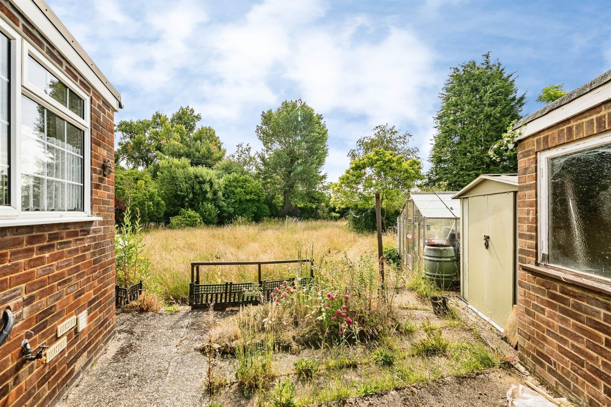 Property at Broughton Close, Bierton, Aylesbury