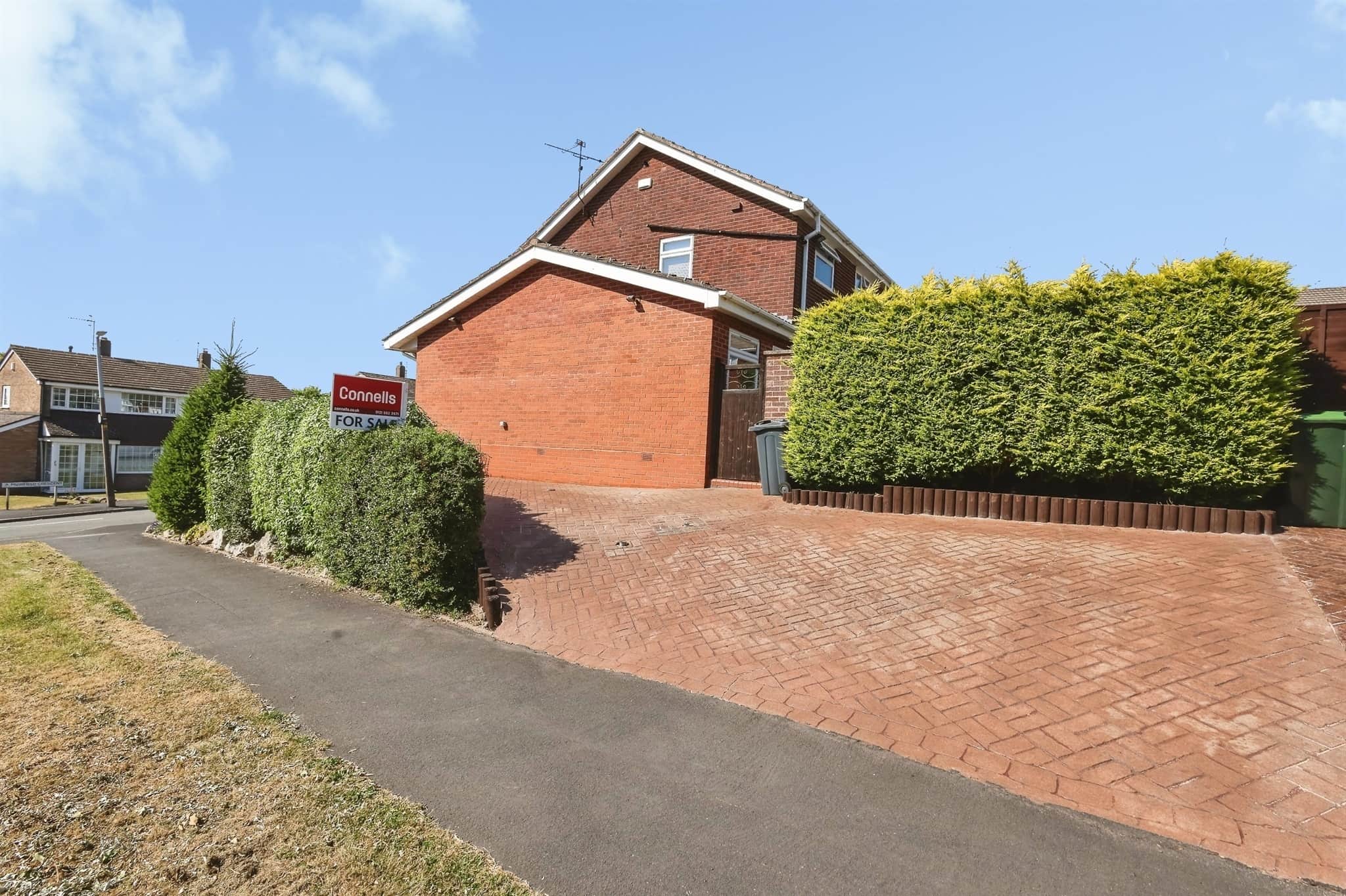 Property at Muirfield Crescent, Tividale, Oldbury