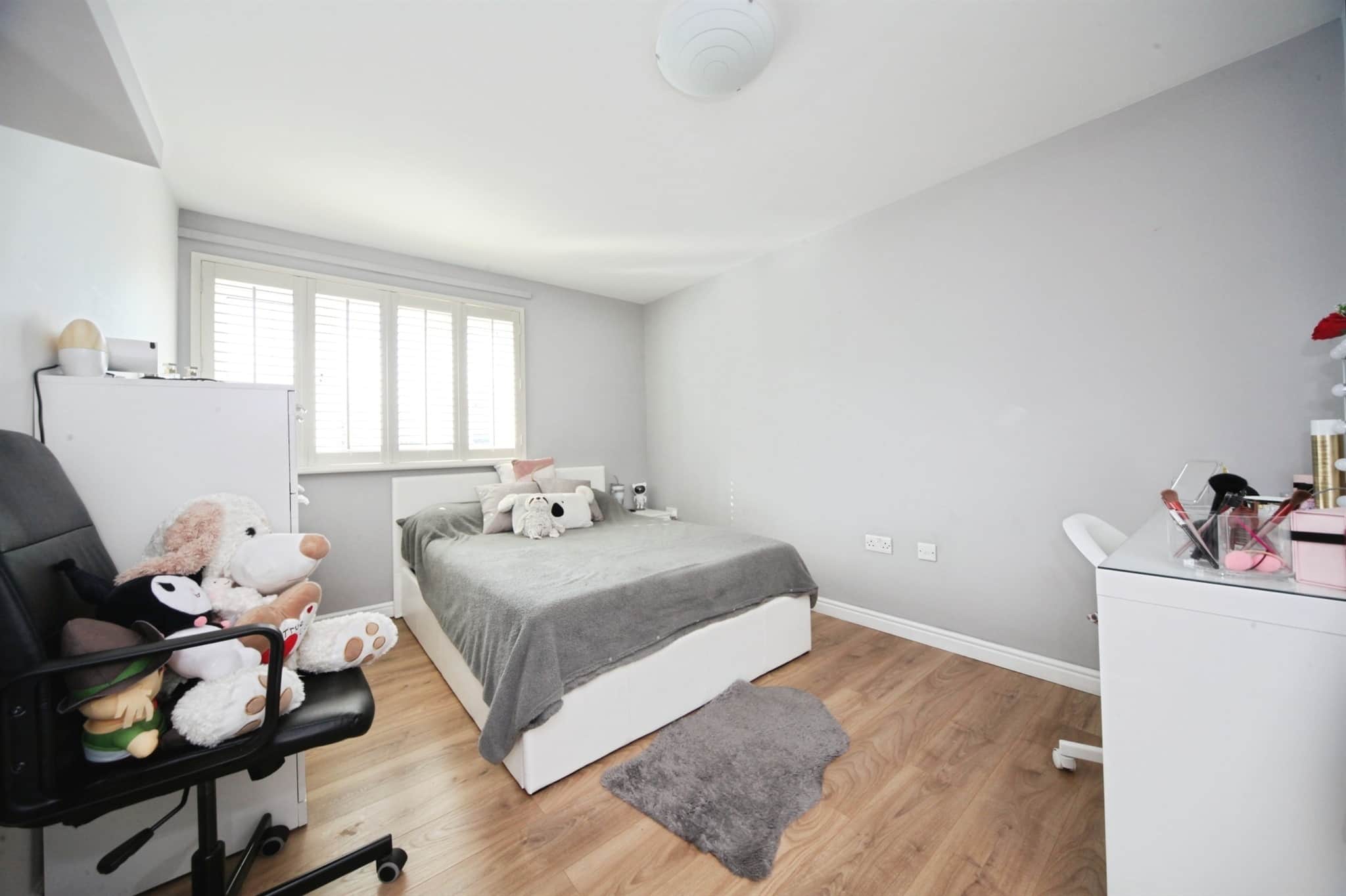 Property at Watling Gardens, Dunstable