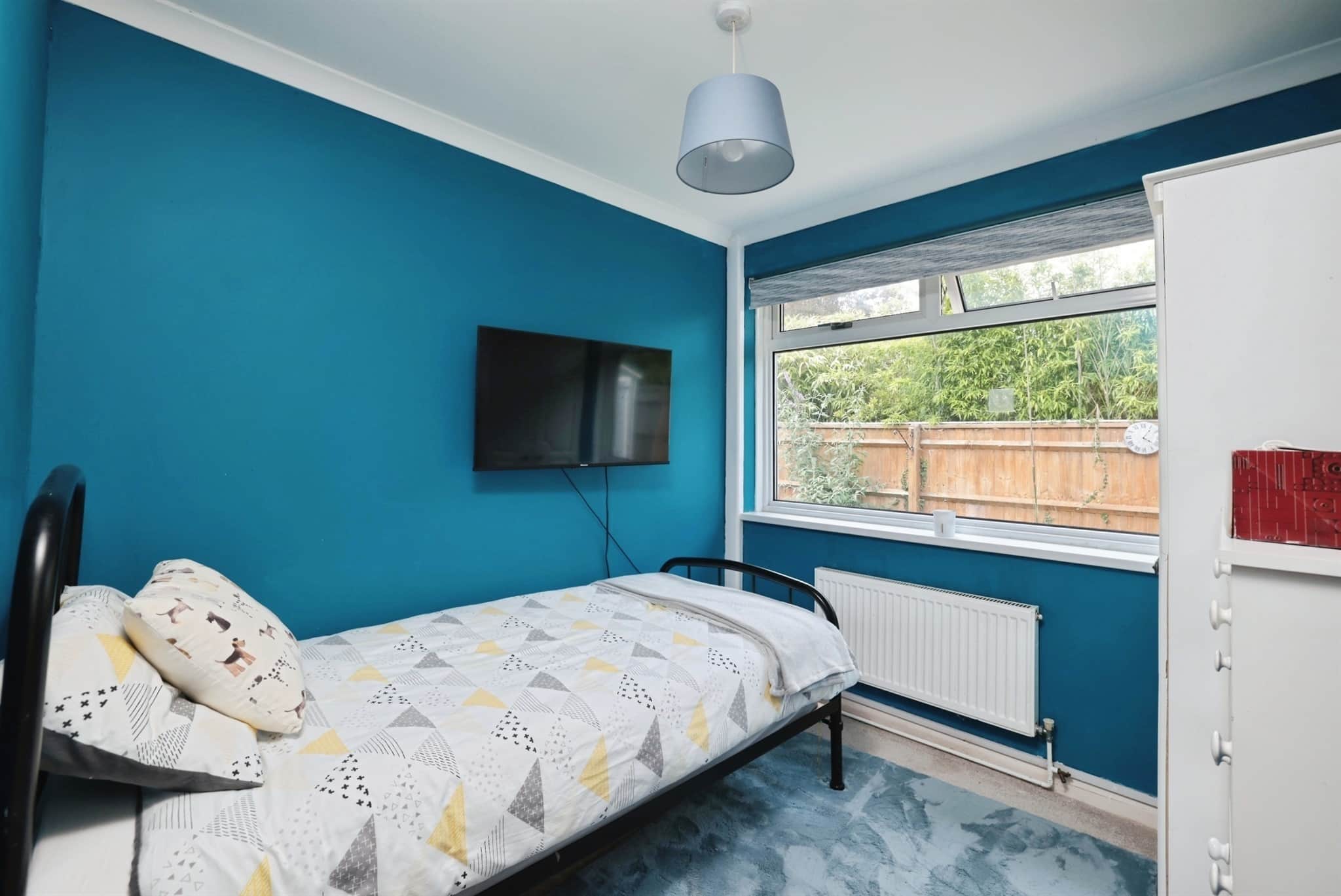 Property at Burdett Drive, Walters Ash, High Wycombe