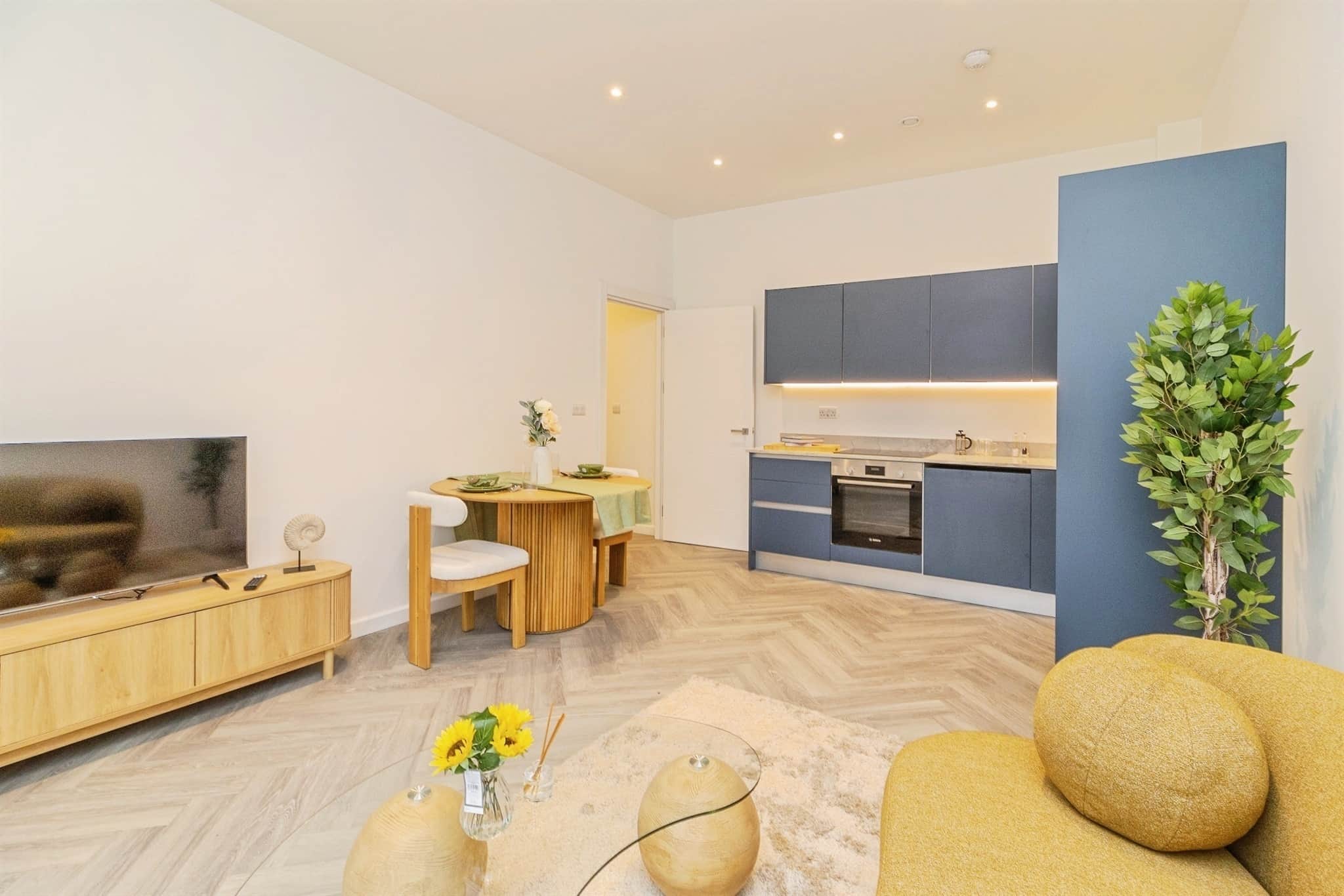 Property at Caldecotte Lake Drive, Caldecotte, Milton Keynes