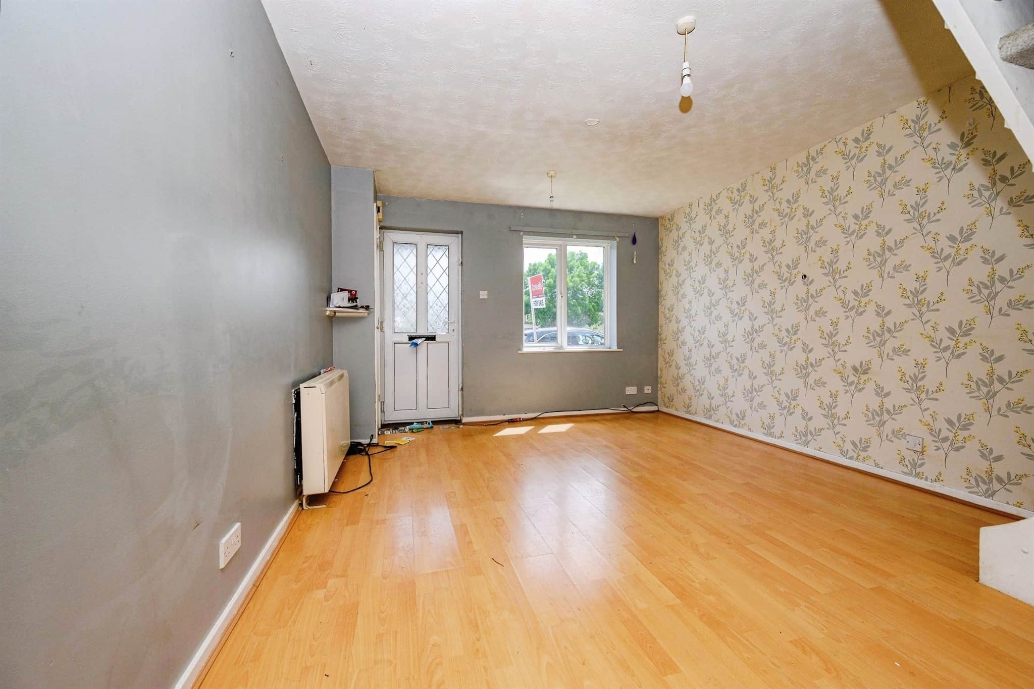 Property at Elveden Close, Luton