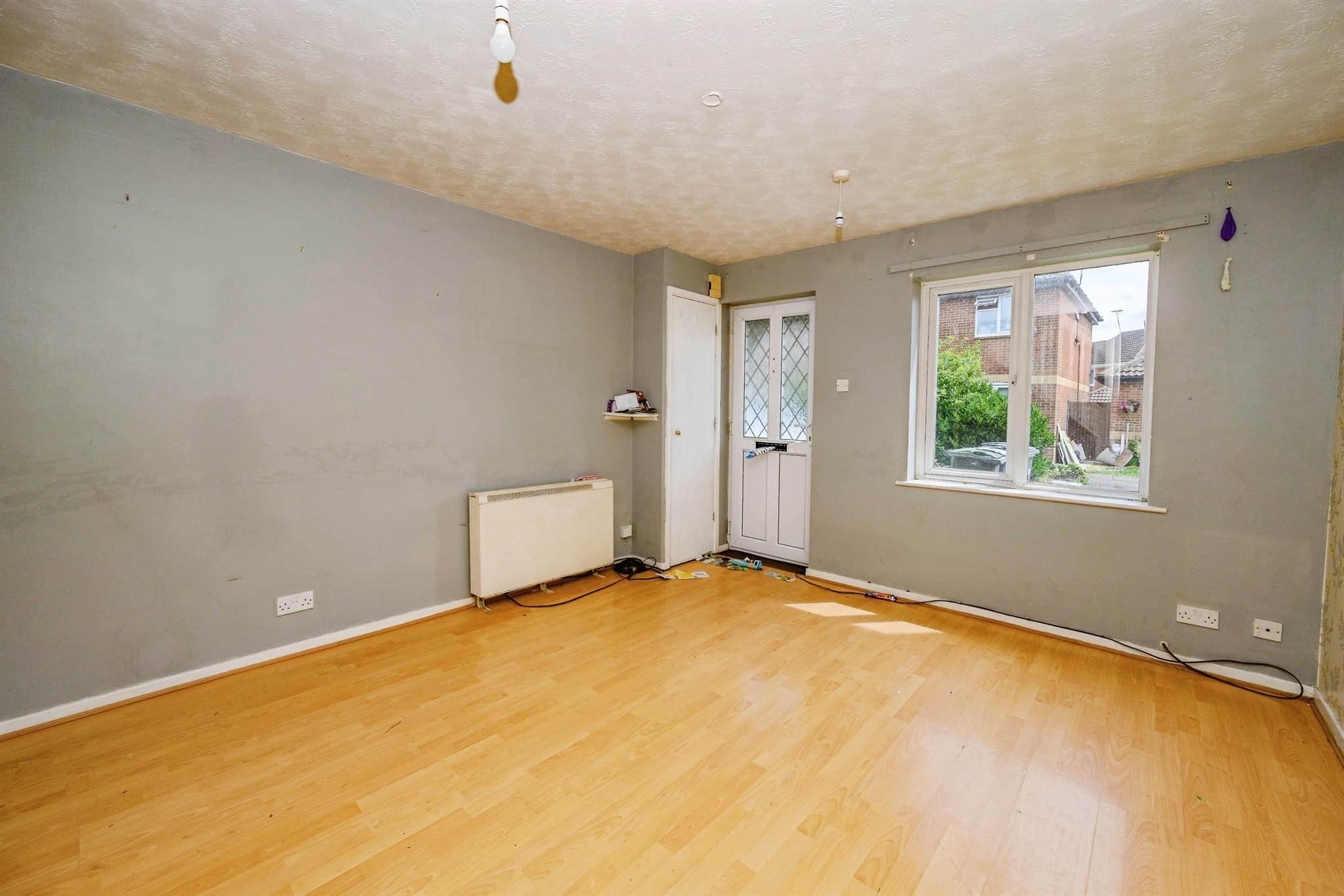 Property at Elveden Close, Luton