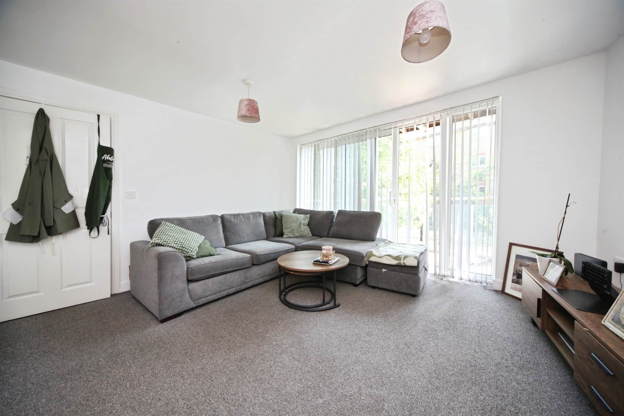 Property at Foxglove Way, Luton
