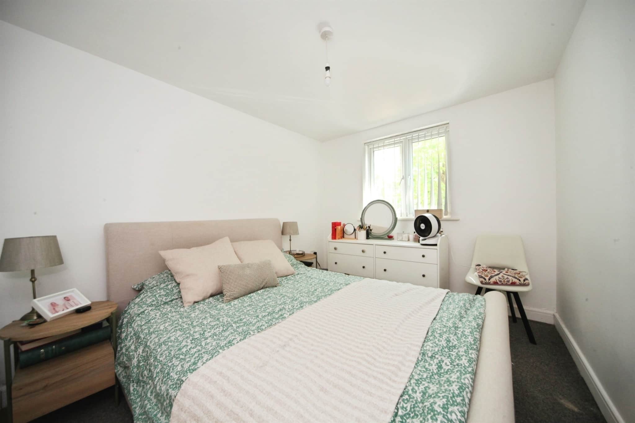 Property at Foxglove Way, Luton