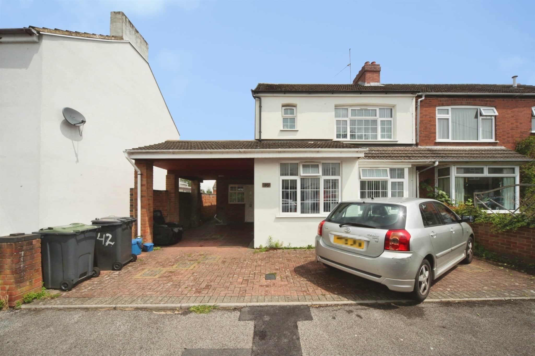 Property at Letchworth Road, Luton