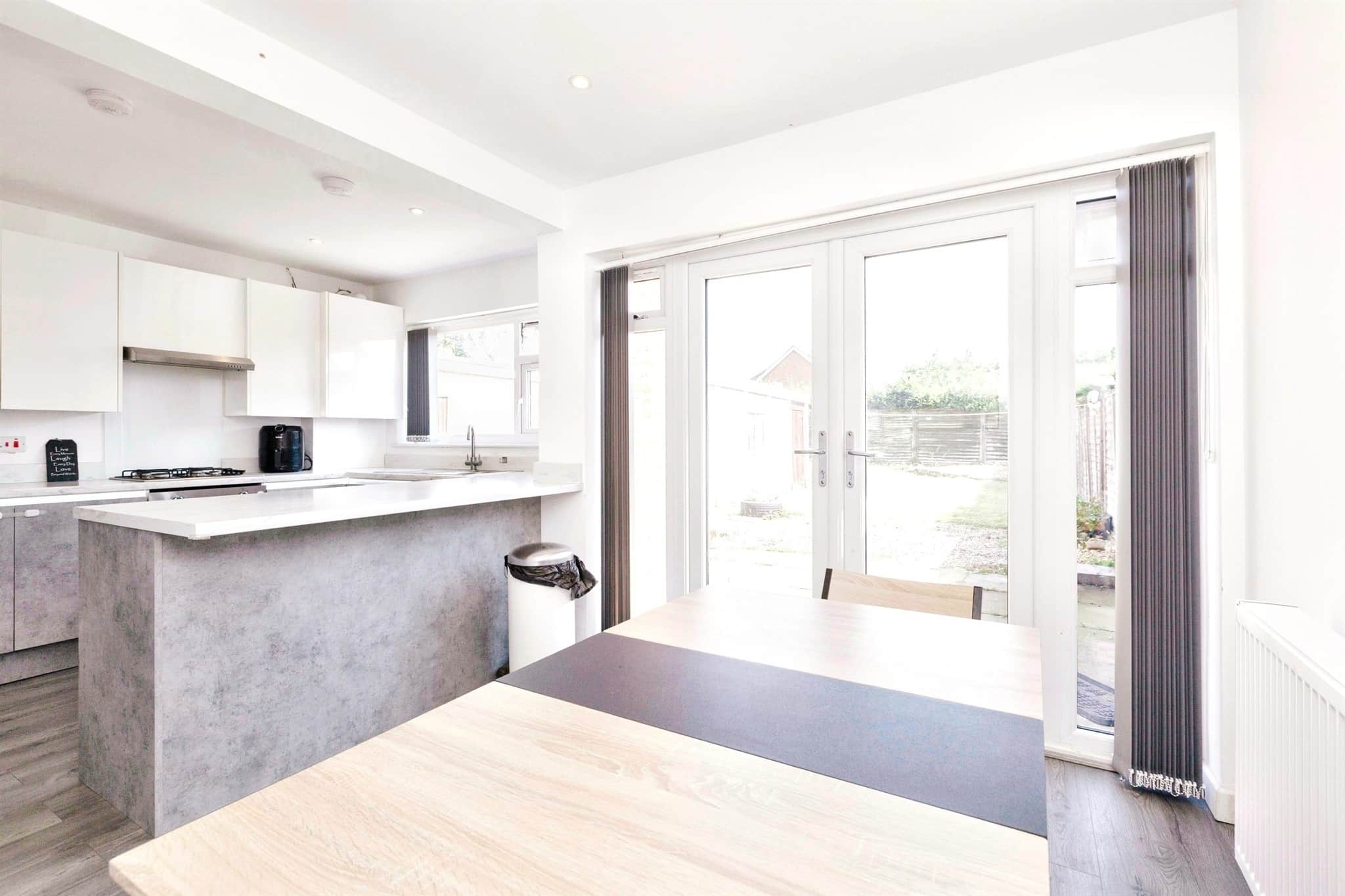 Property at Kew Drive, Oadby, Leicester