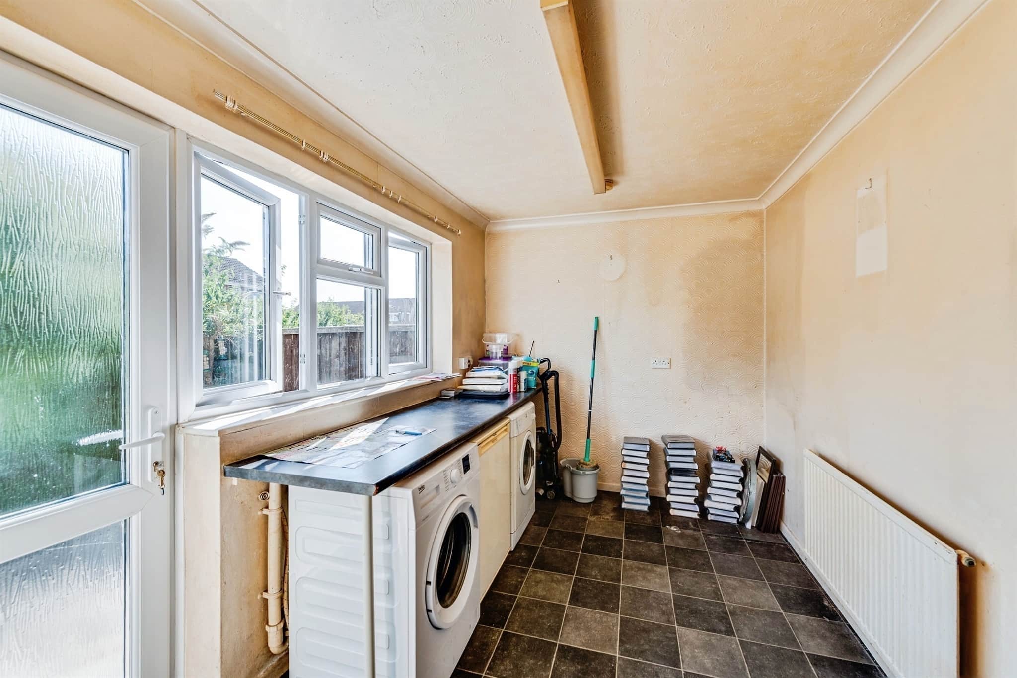 Property at Thames Avenue, Swindon
