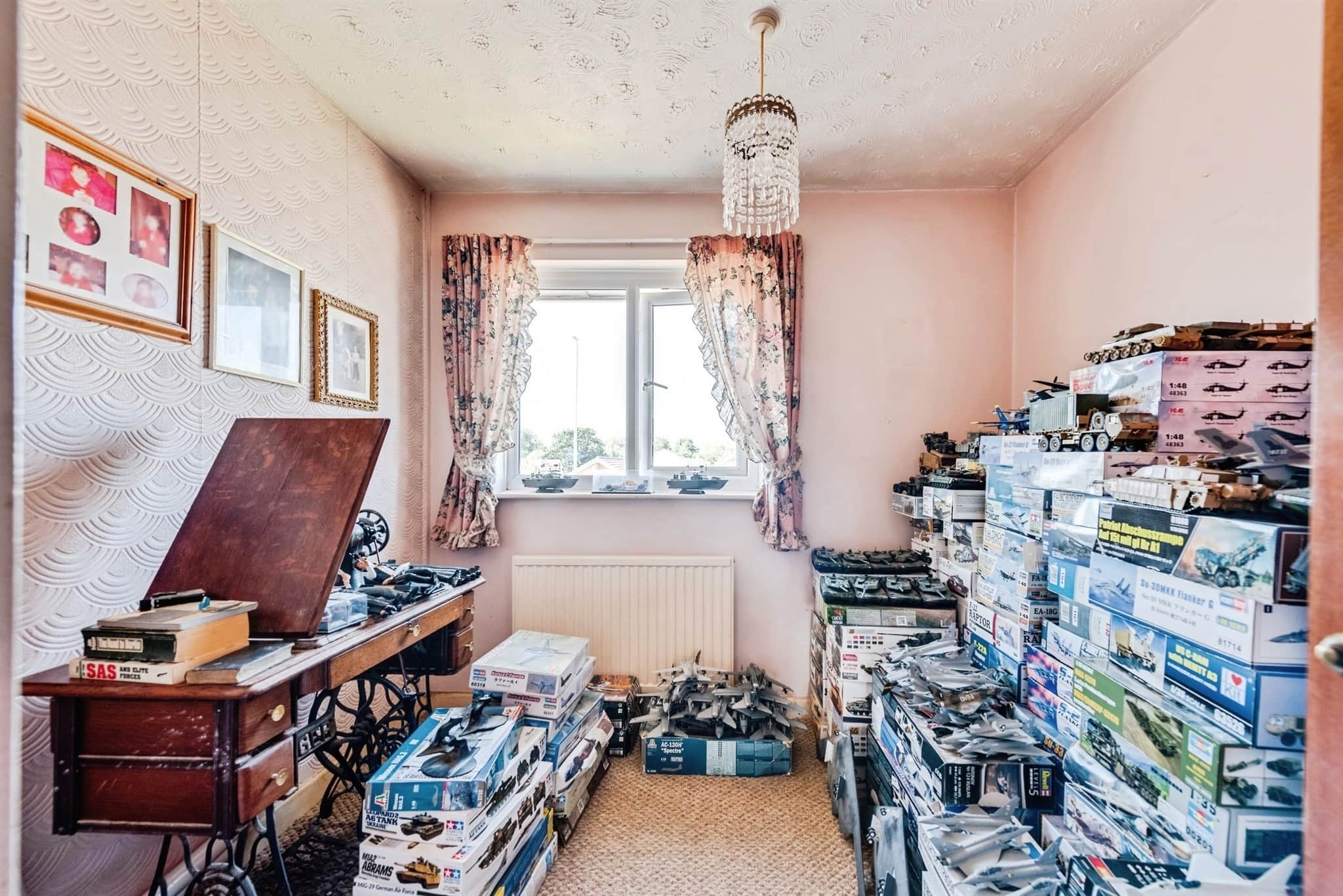 Property at Thames Avenue, Swindon