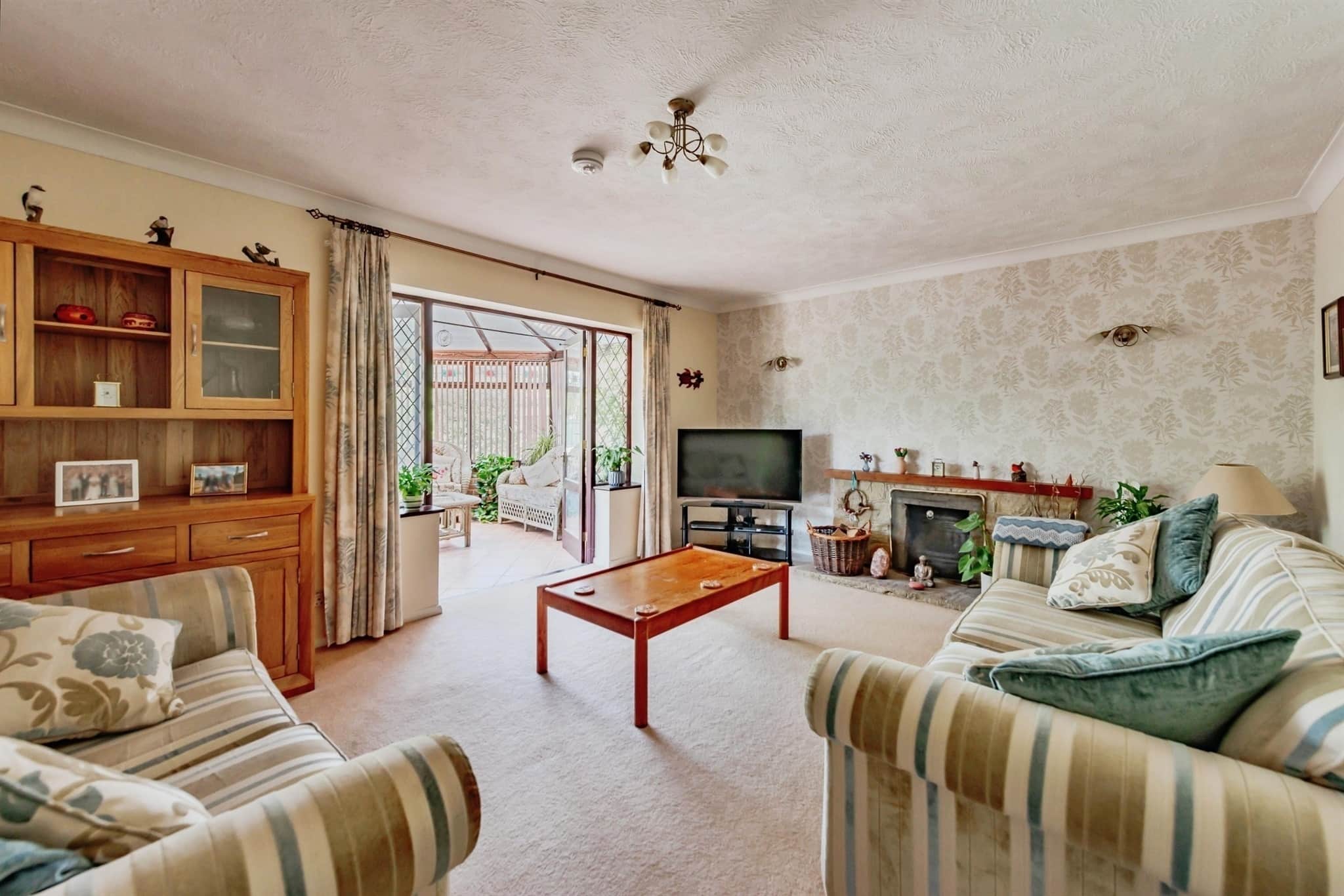 Property at Lashmere, Copthorne, Crawley