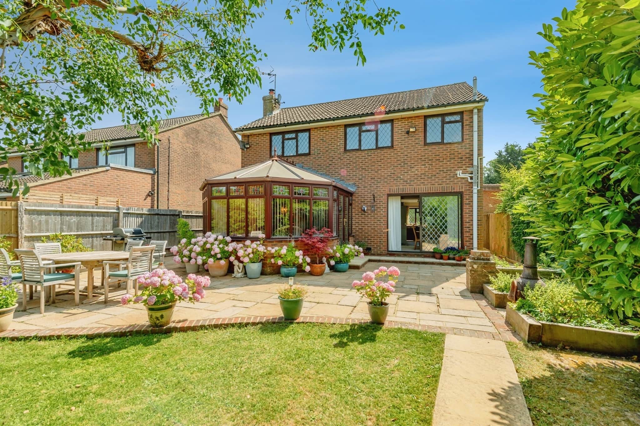 Property at Lashmere, Copthorne, Crawley