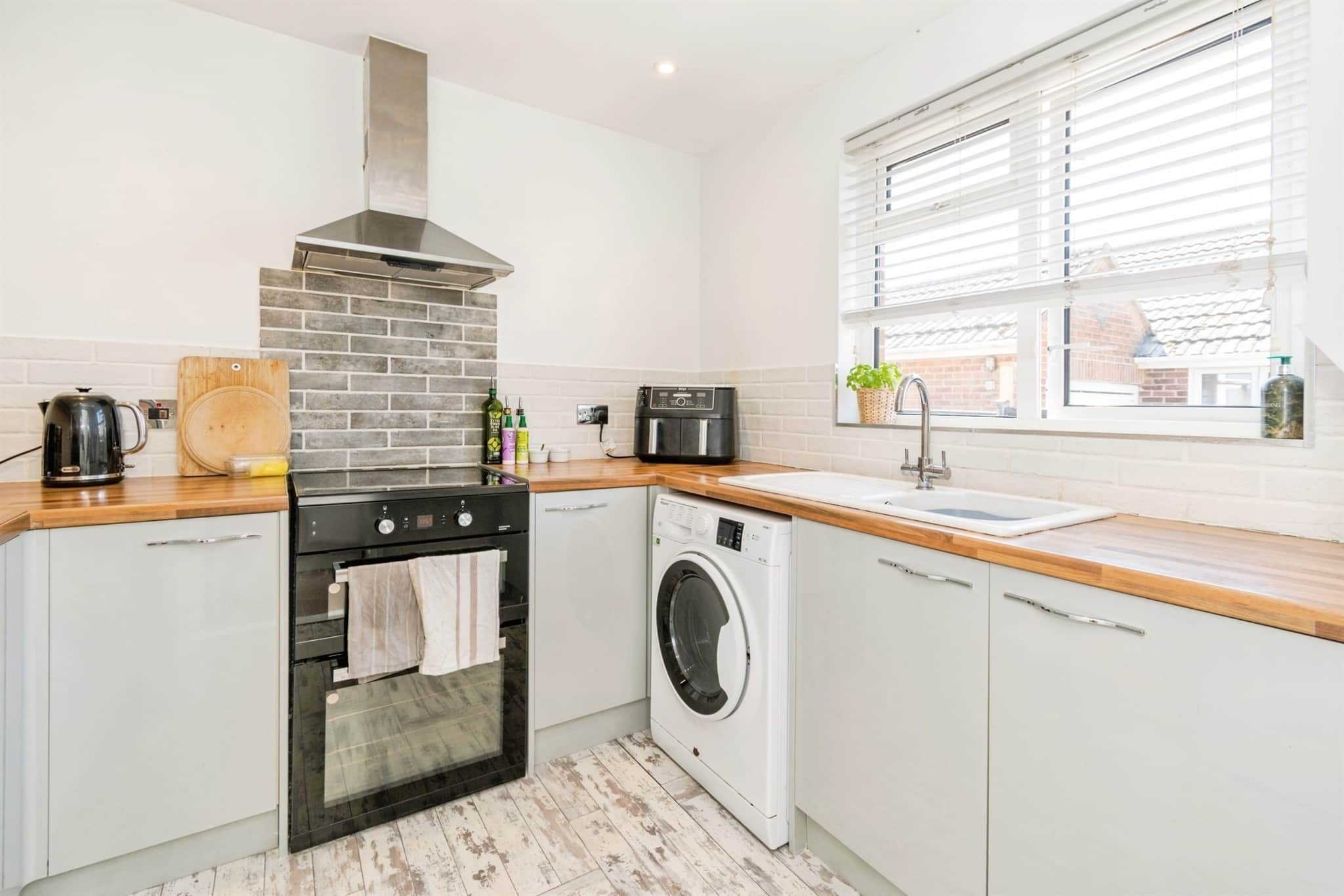 Property at Roselands Close, Fair Oak, Eastleigh