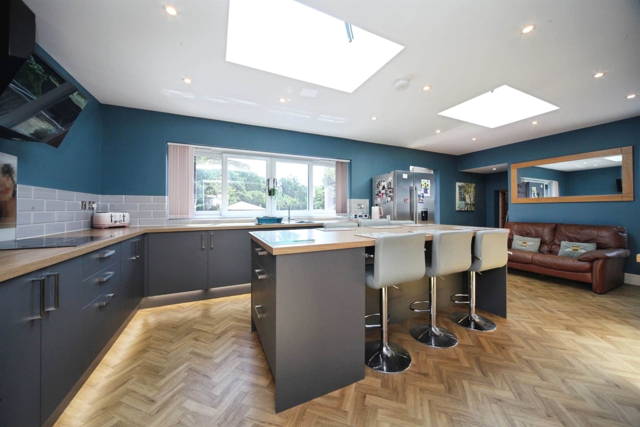 Property at Abingdon Road, Luton