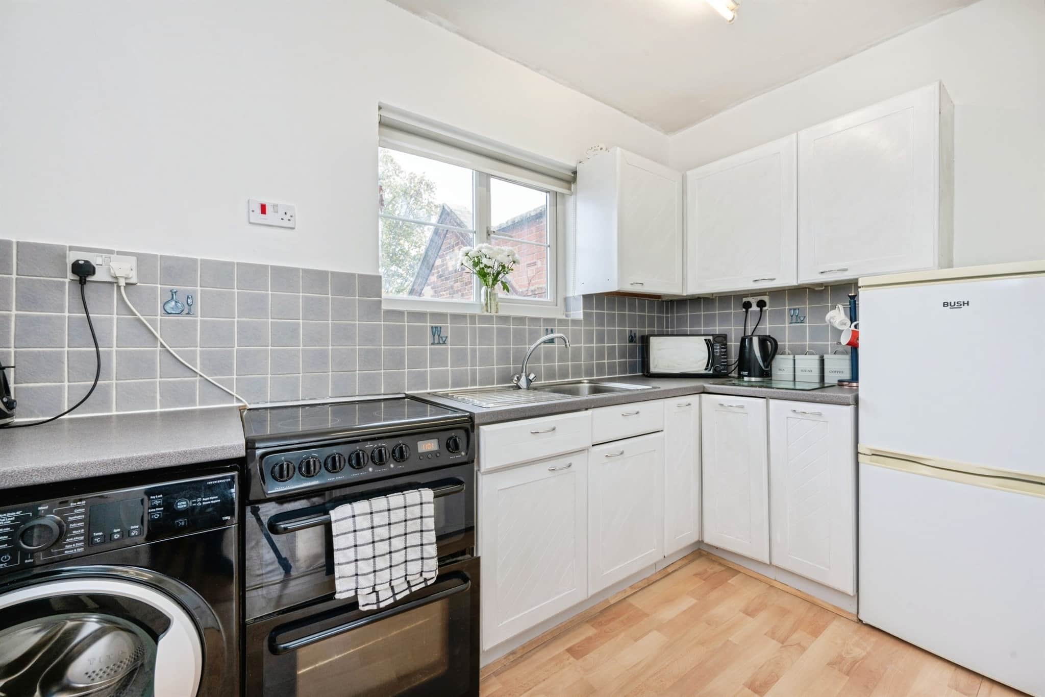 Property at Ampthill Road, Bedford