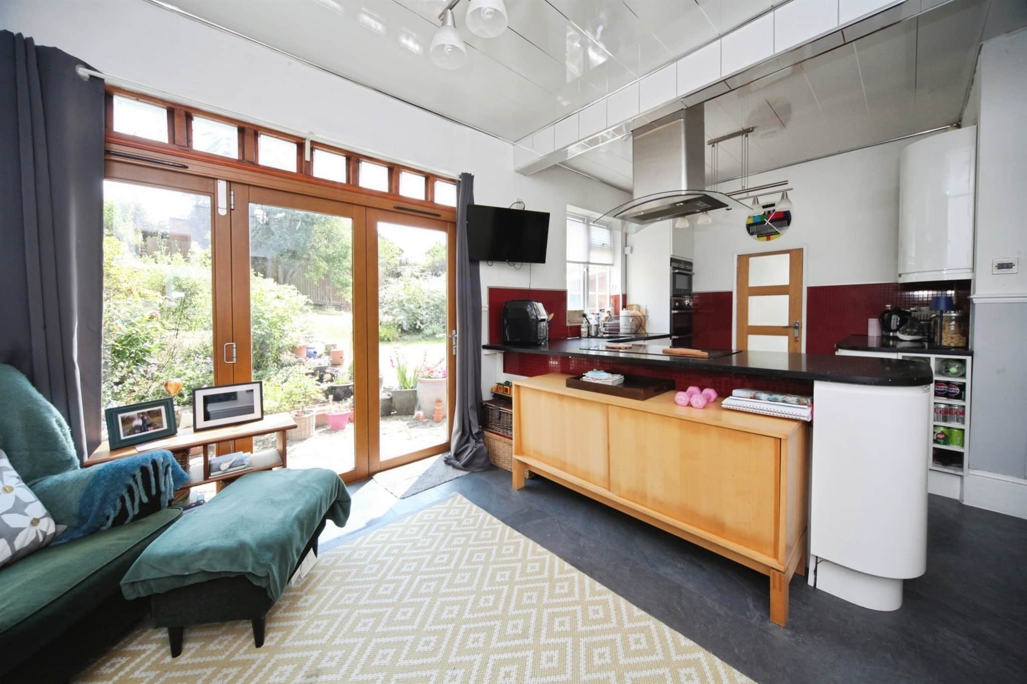 Property at Crawley Green Road, Luton