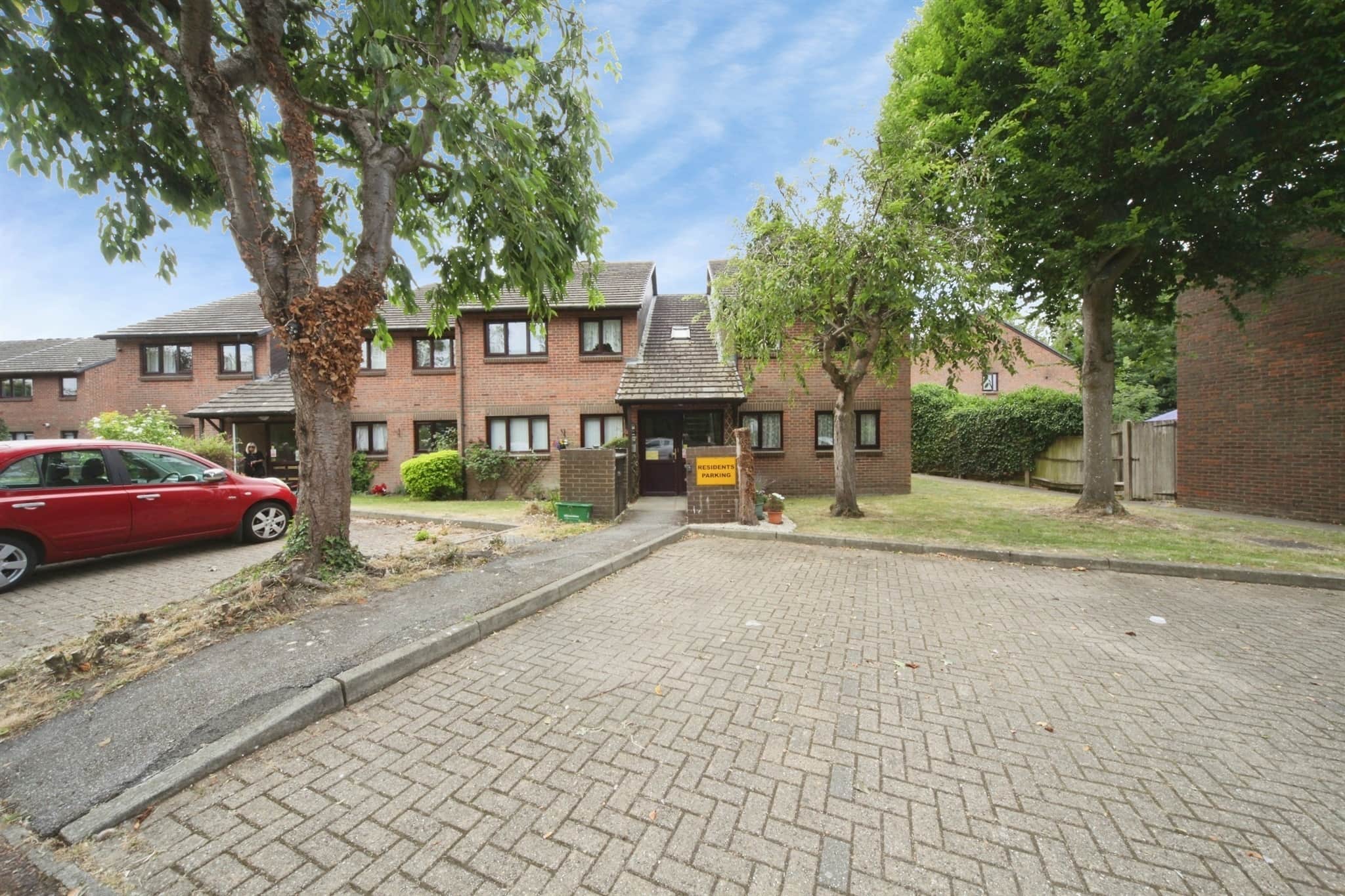 Property at Long Hedge, Dunstable