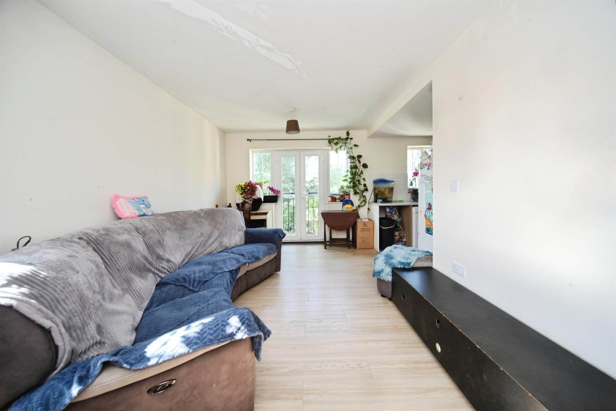 Property at Kiln Way, Dunstable