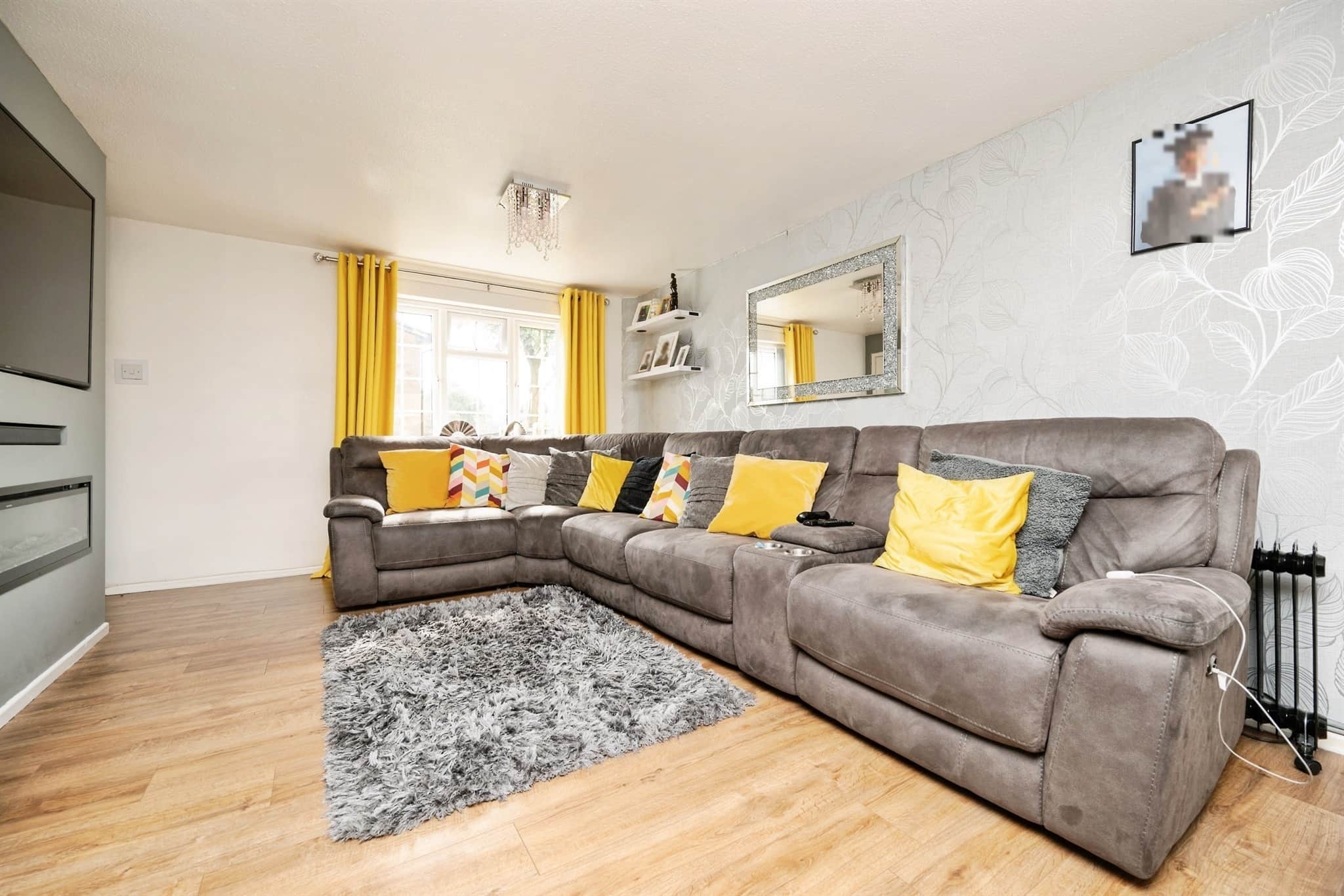 Property at Charles Walk, ROWLEY REGIS