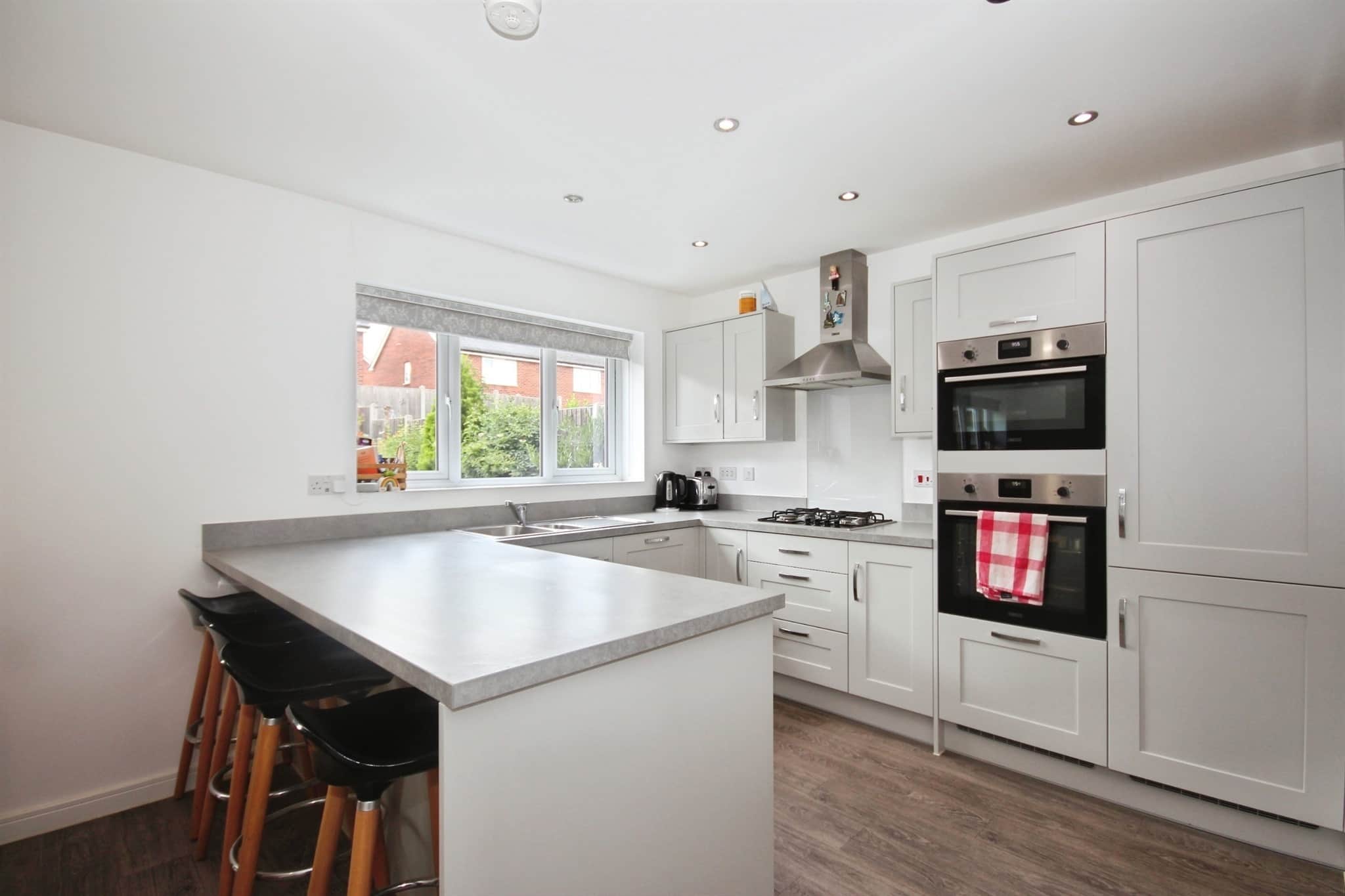 Property at Farnes Close, Lighthorne Heath, Leamington Spa
